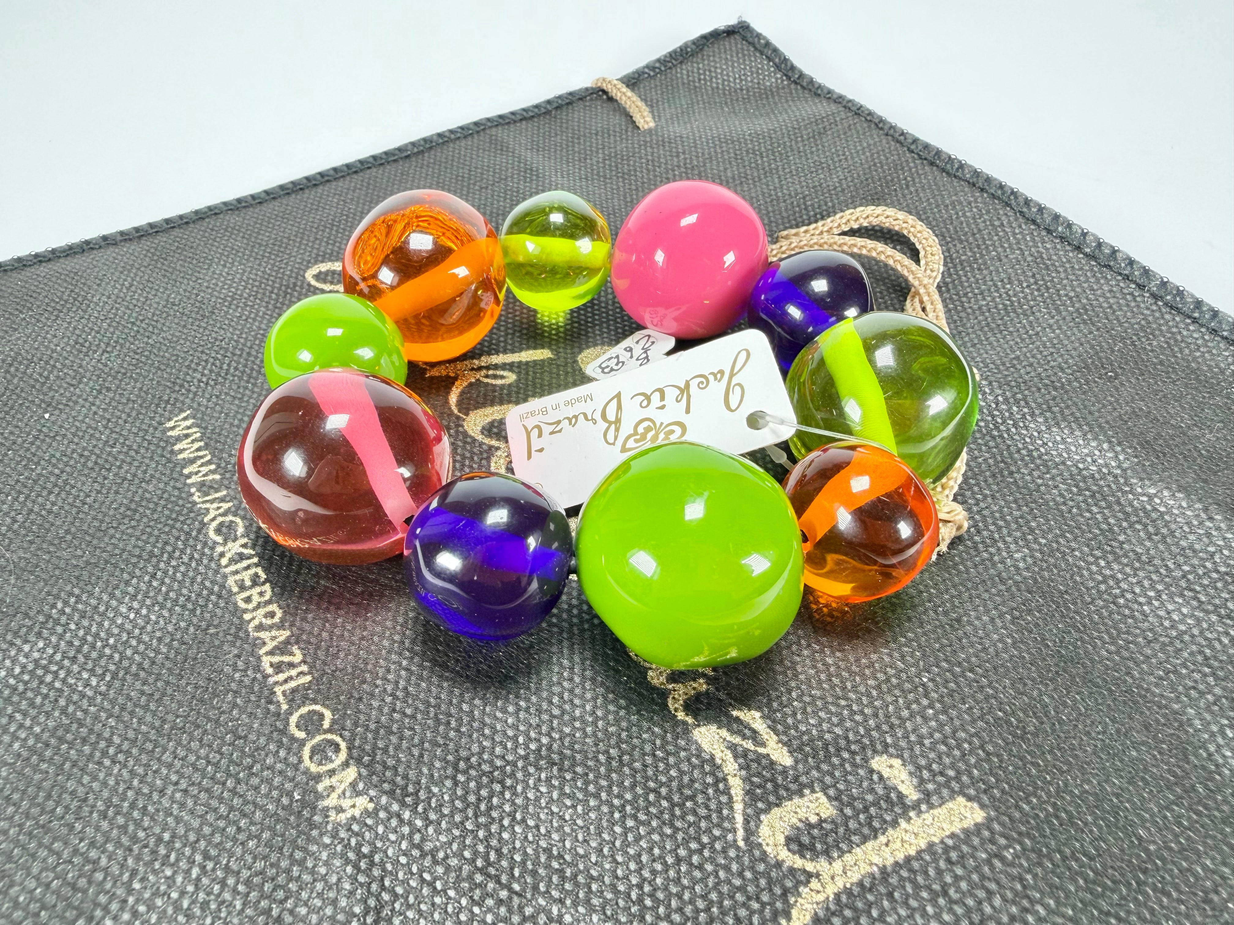 Jackie Brazil "Pebbles On Elastic" Transparent Summer Mix Resin Bracelet ( B2693 )