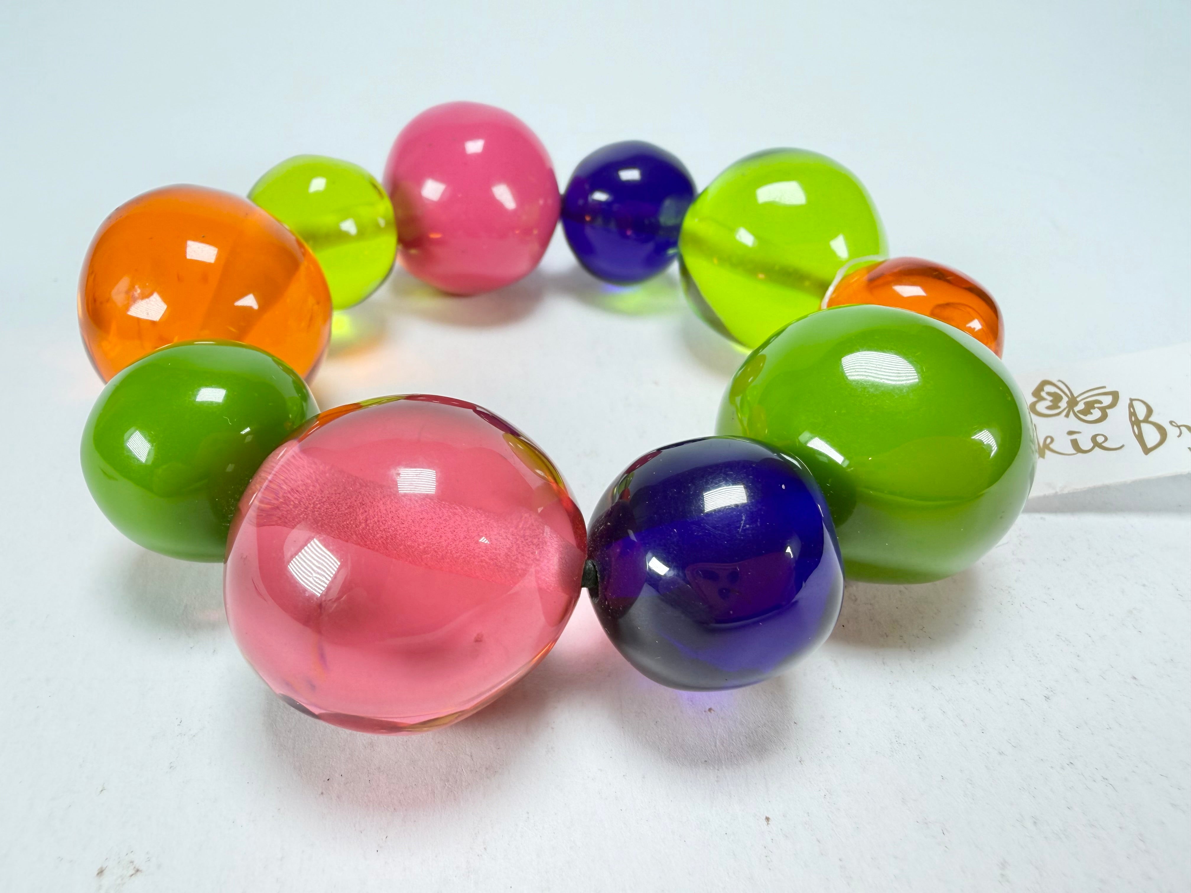 Jackie Brazil "Pebbles On Elastic" Transparent Summer Mix Resin Bracelet ( B2693 )