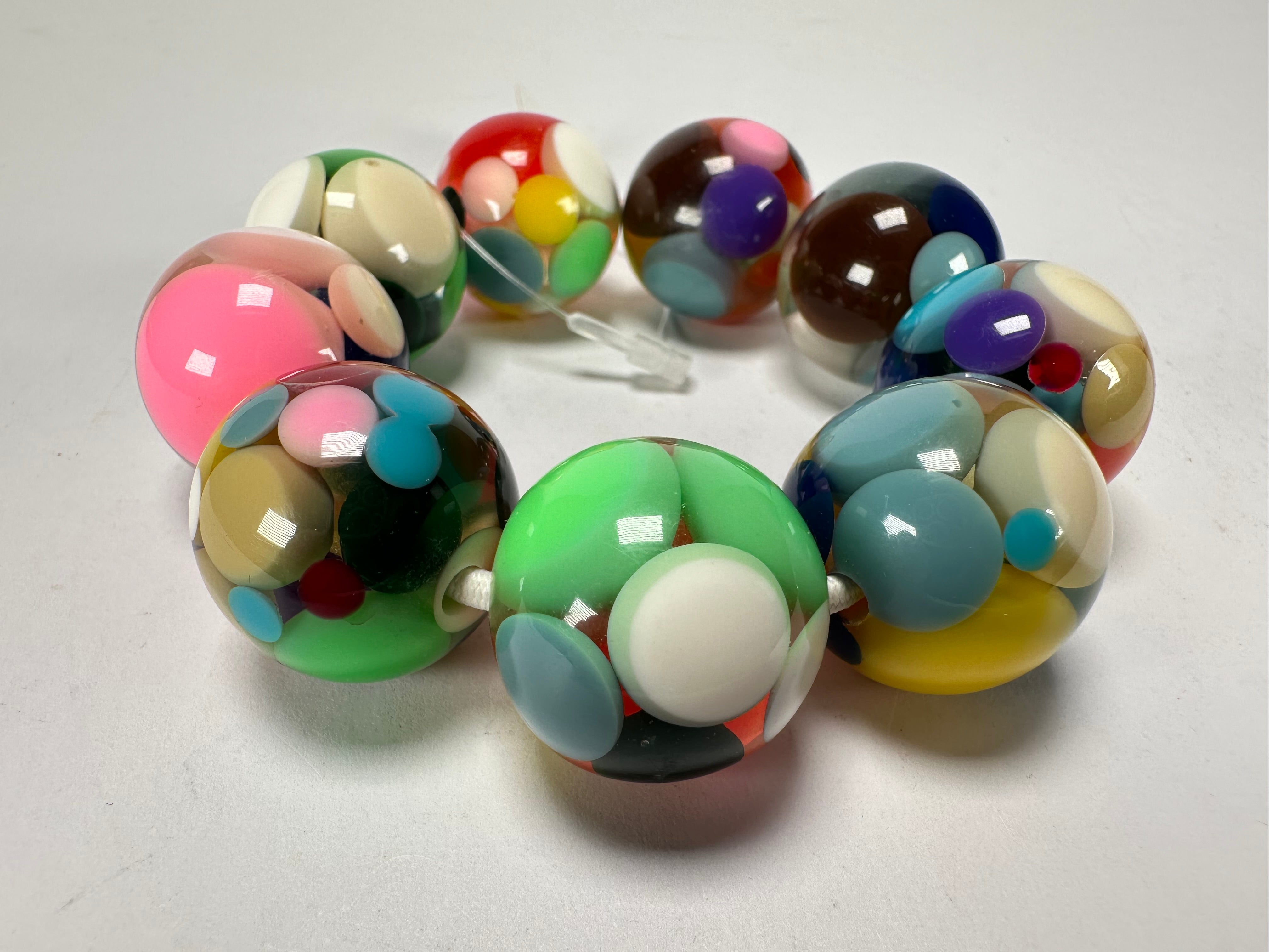 Jackie Brazil "Spots" Spotted Balls On Elastic Resin  Bracelet ( B1470 )