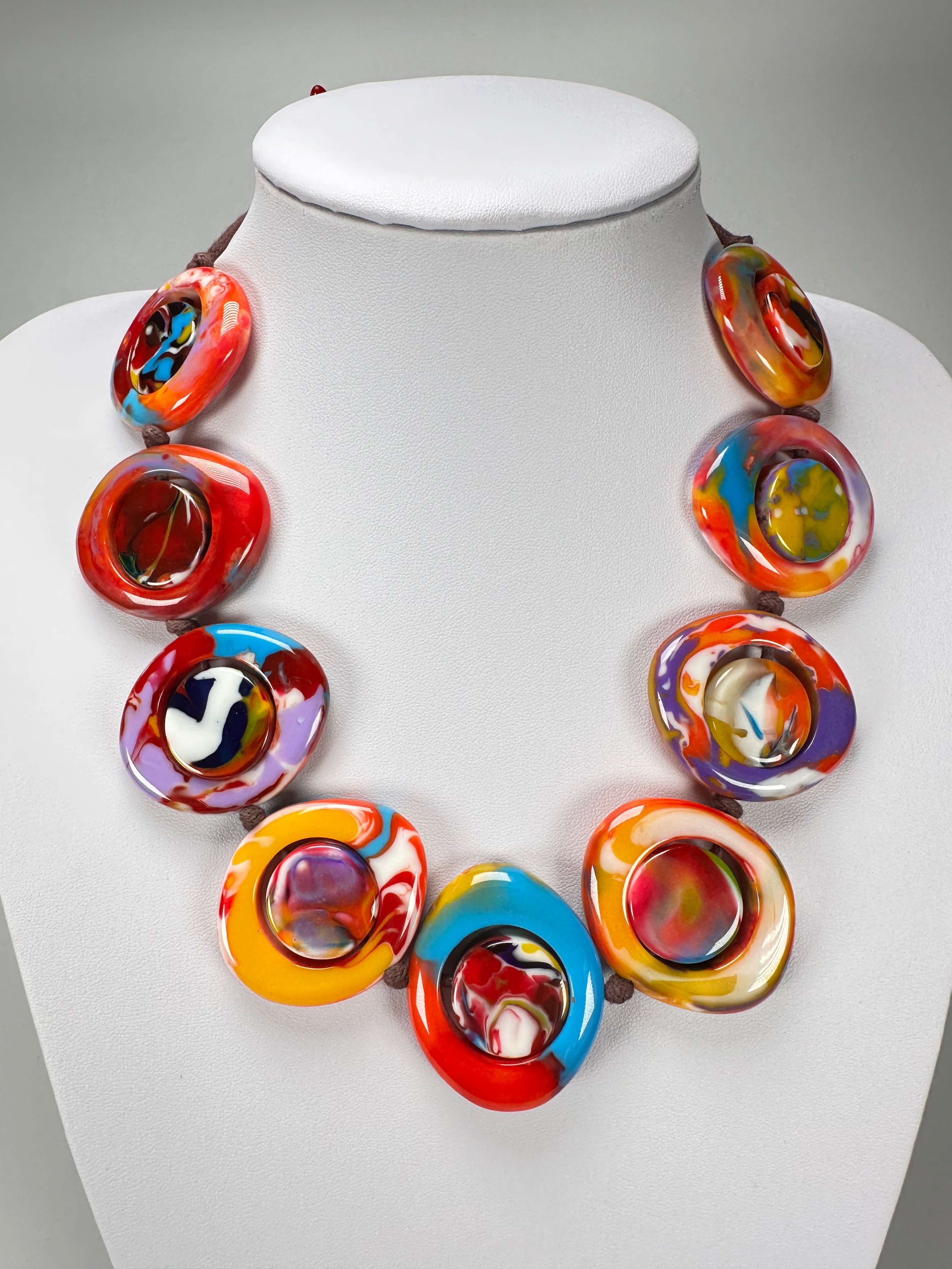 Jackie Brazil "Saturn" Kandinsky Disk and Cylinder On String Short 50cm Necklace ( N0060 )