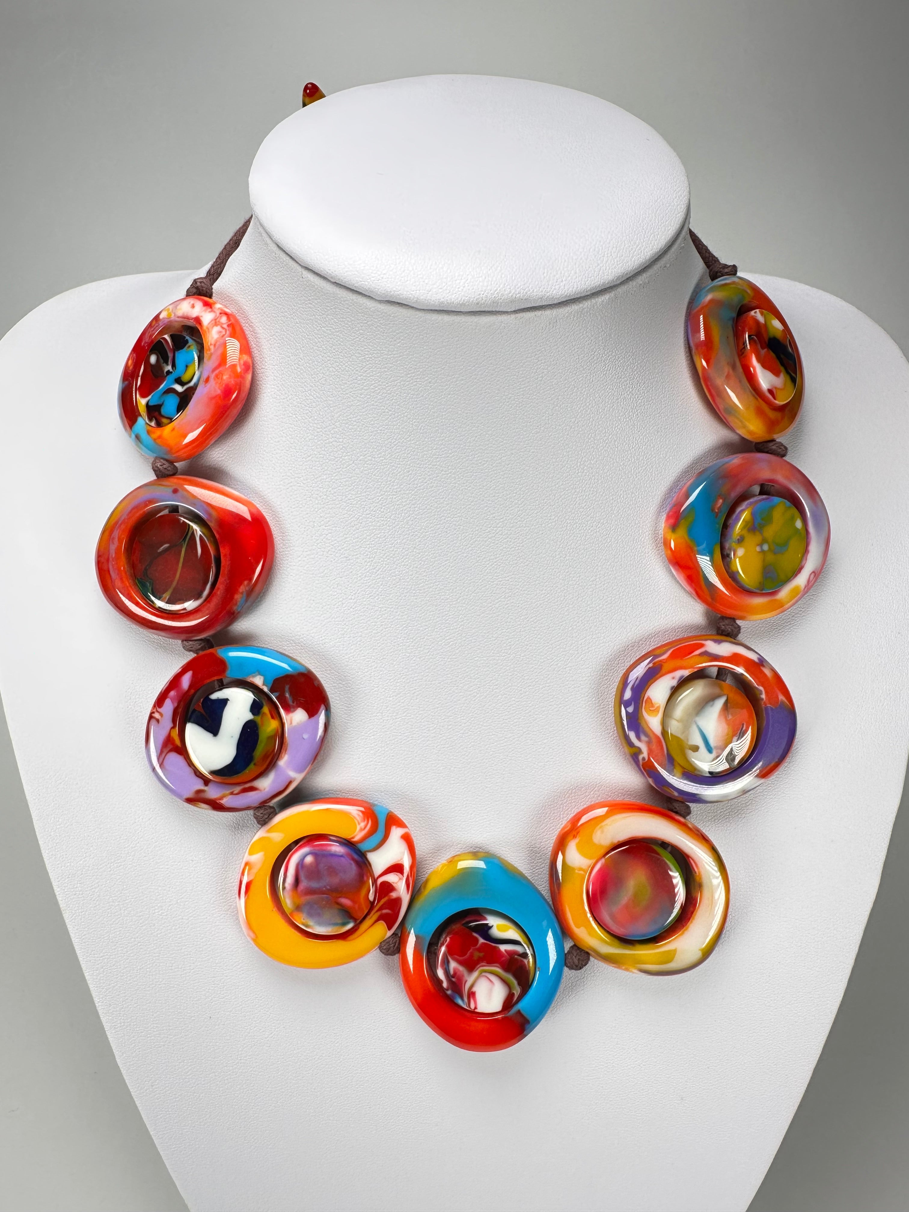 Jackie Brazil "Saturn" Kandinsky Disk and Cylinder On String Short 50cm Necklace ( N0060 )