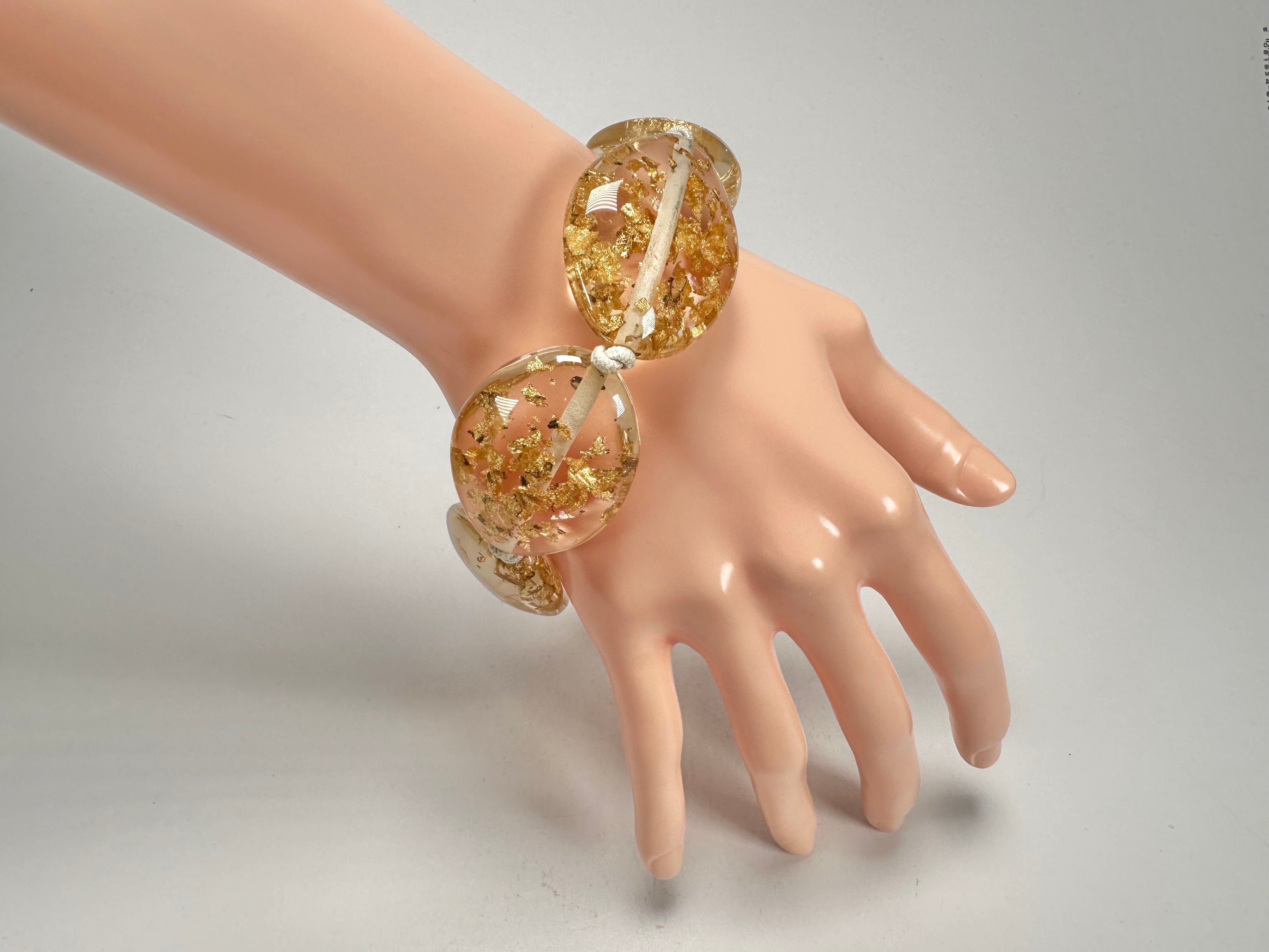 Jackie Brazil "Kathy" Gold Flakes Small Riverstones Bracelet ( B0800 )