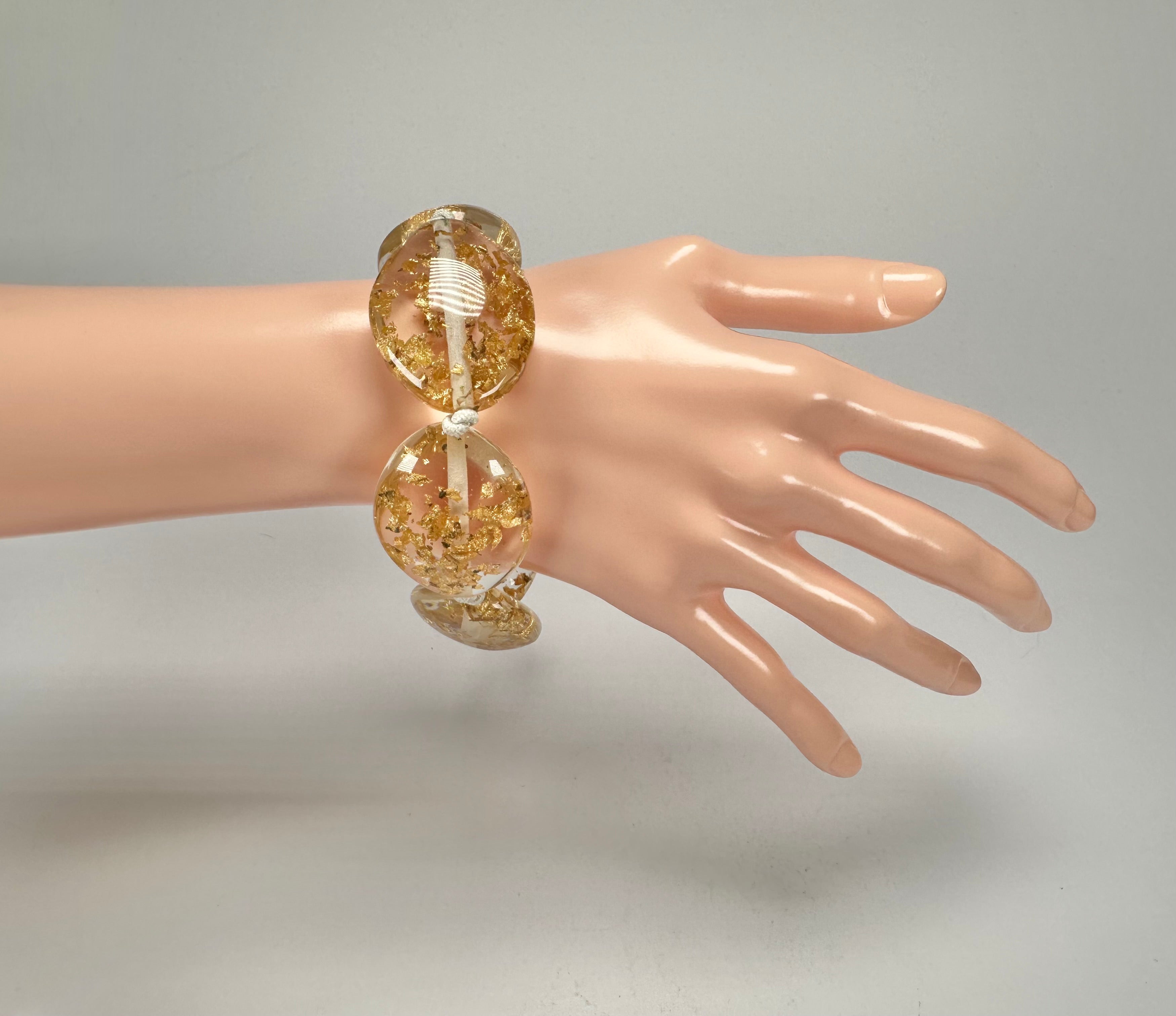 Jackie Brazil "Kathy" Gold Flakes Small Riverstones Bracelet ( B0800 )