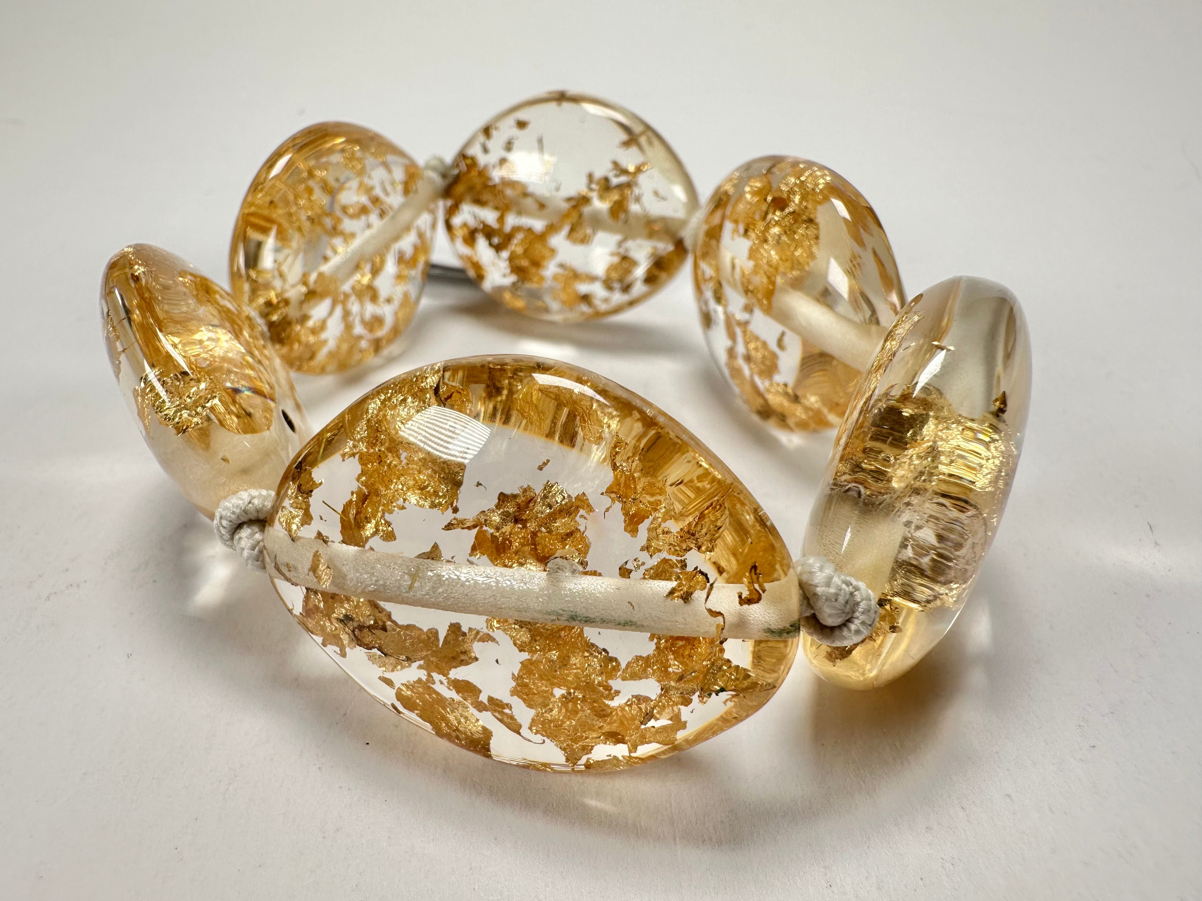 Jackie Brazil "Kathy" Gold Flakes Small Riverstones Bracelet ( B0800 )