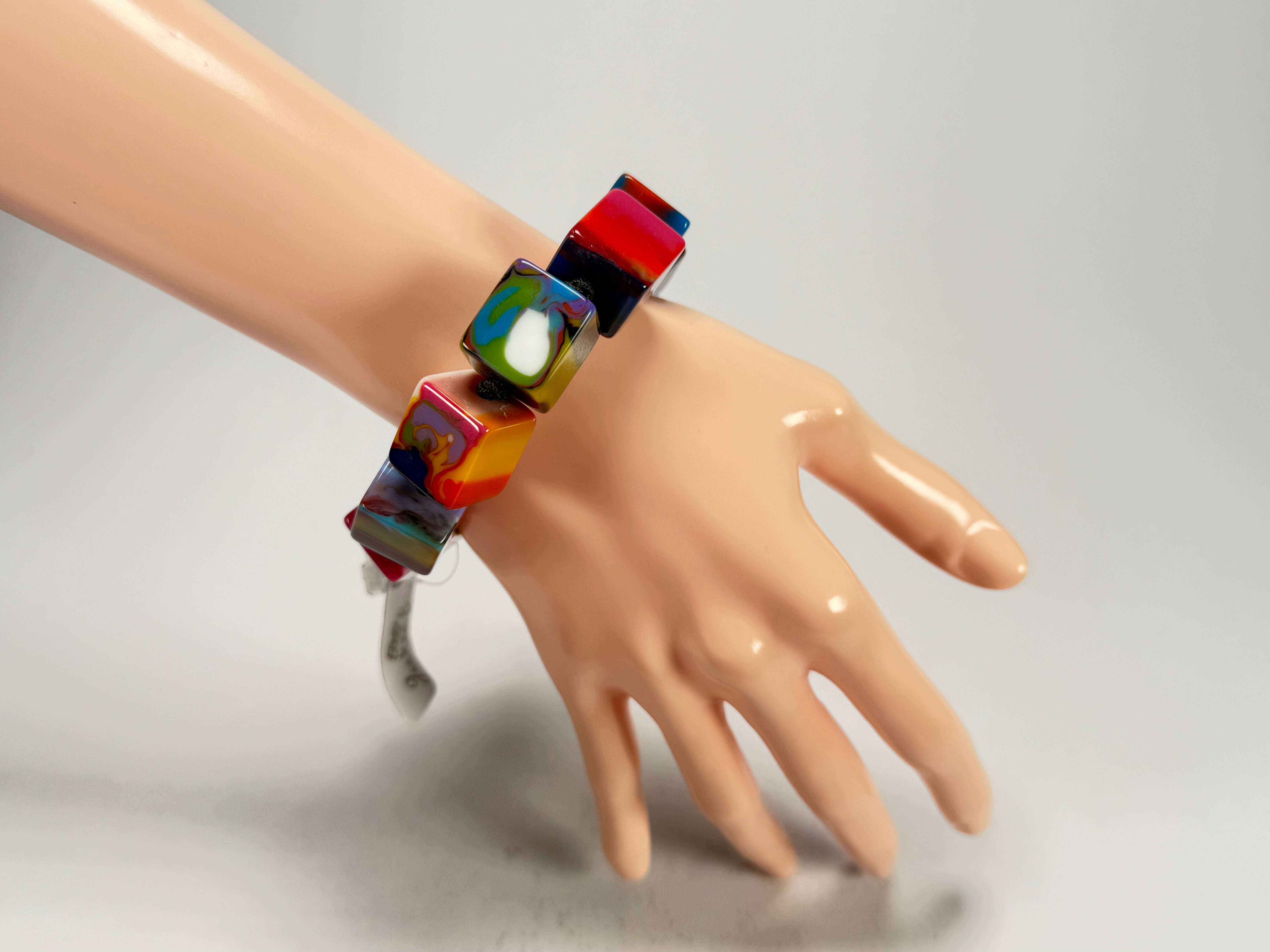 Jackie Brazil "Kandinsky" Liquorice Small Cubes Bracelet ( B0224 )