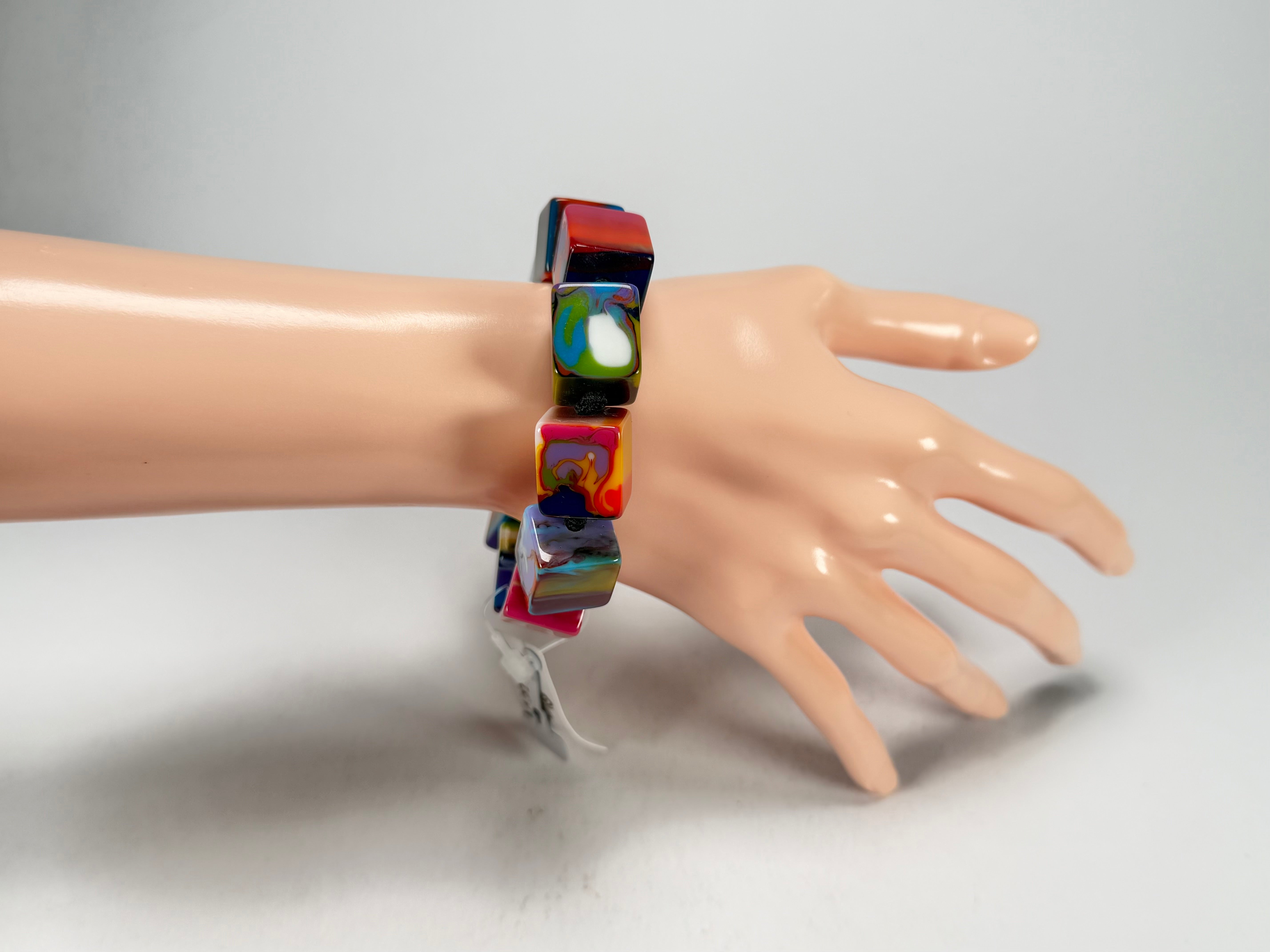 Jackie Brazil "Kandinsky" Liquorice Small Cubes Bracelet ( B0224 )