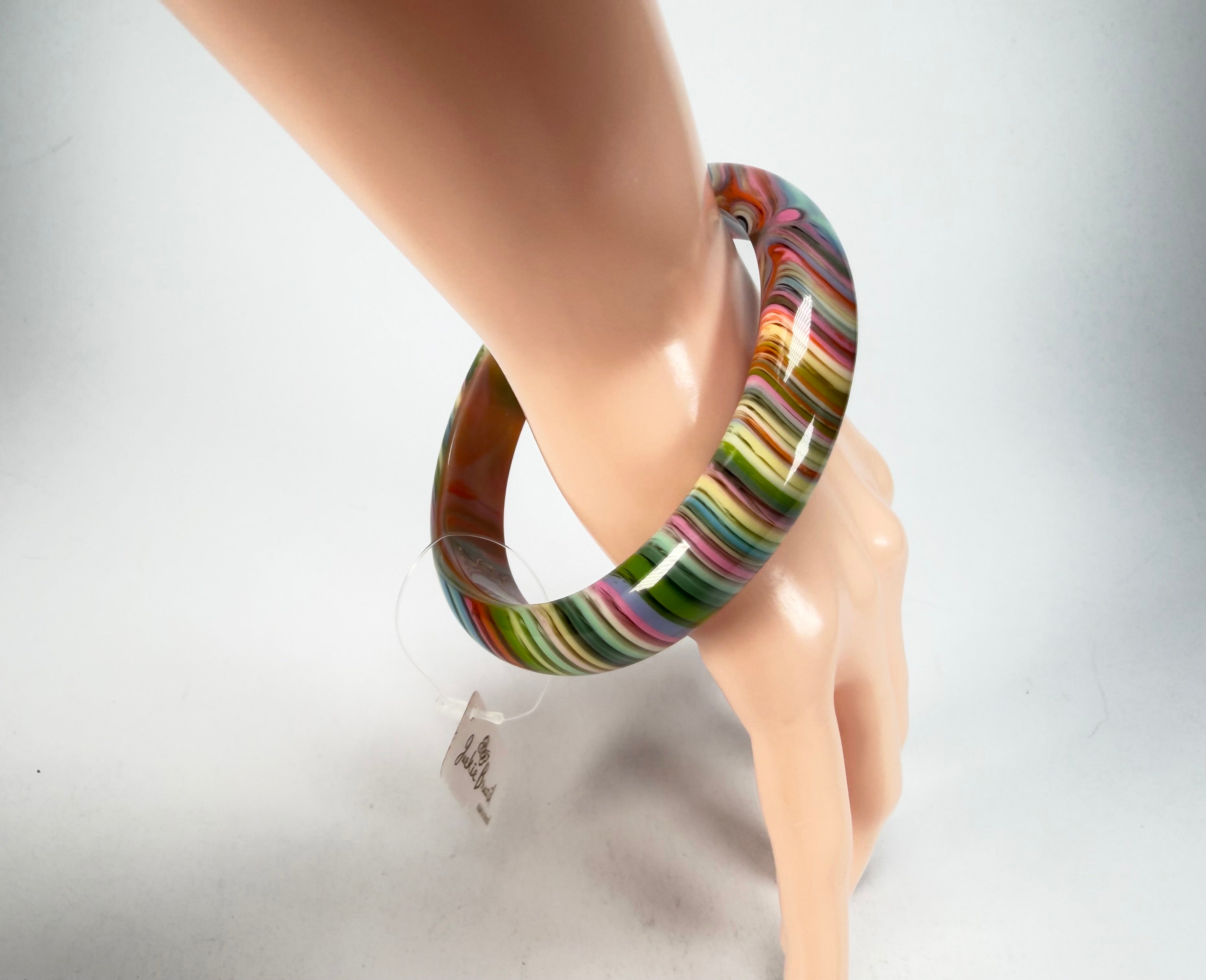 Jackie Brazil "Thin Cat Eye" Liquorice Allsorts with Cat Eye Spring Colour 1.3cm Resin Bangle ( B1151 )