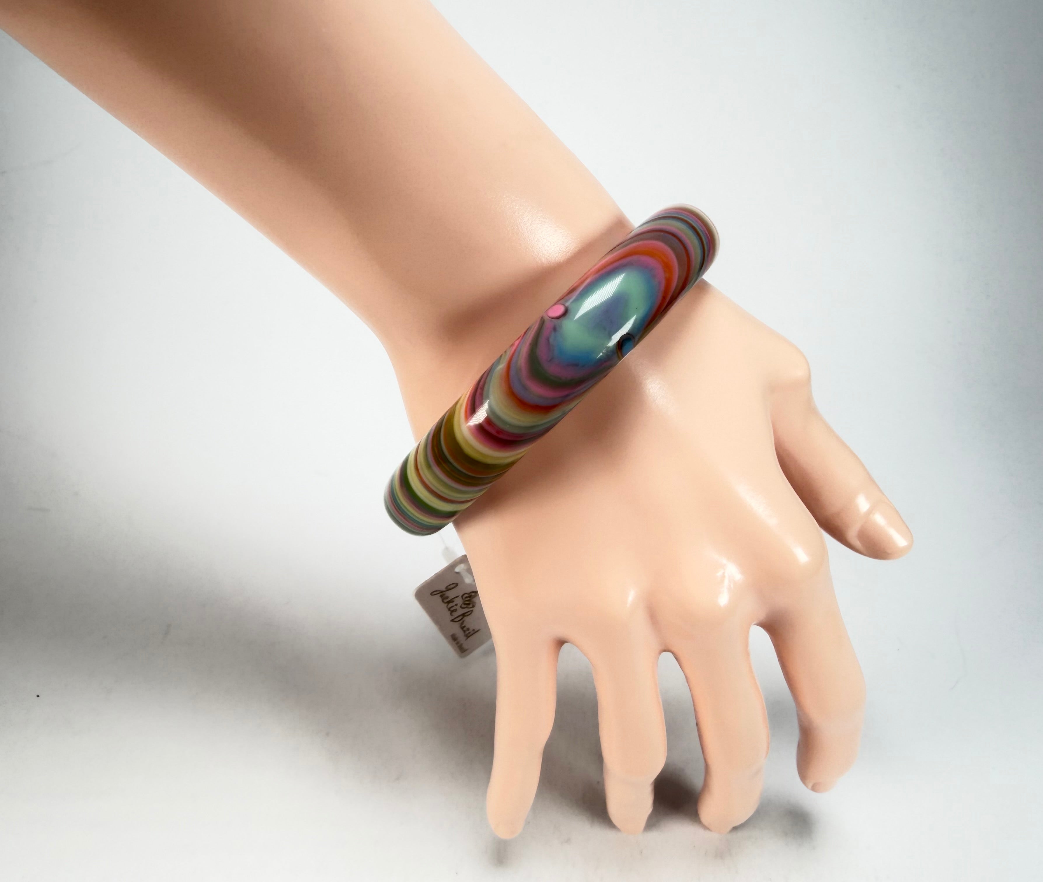 Jackie Brazil "Thin Cat Eye" Liquorice Allsorts with Cat Eye Spring Colour 1.3cm Resin Bangle ( B1151 )