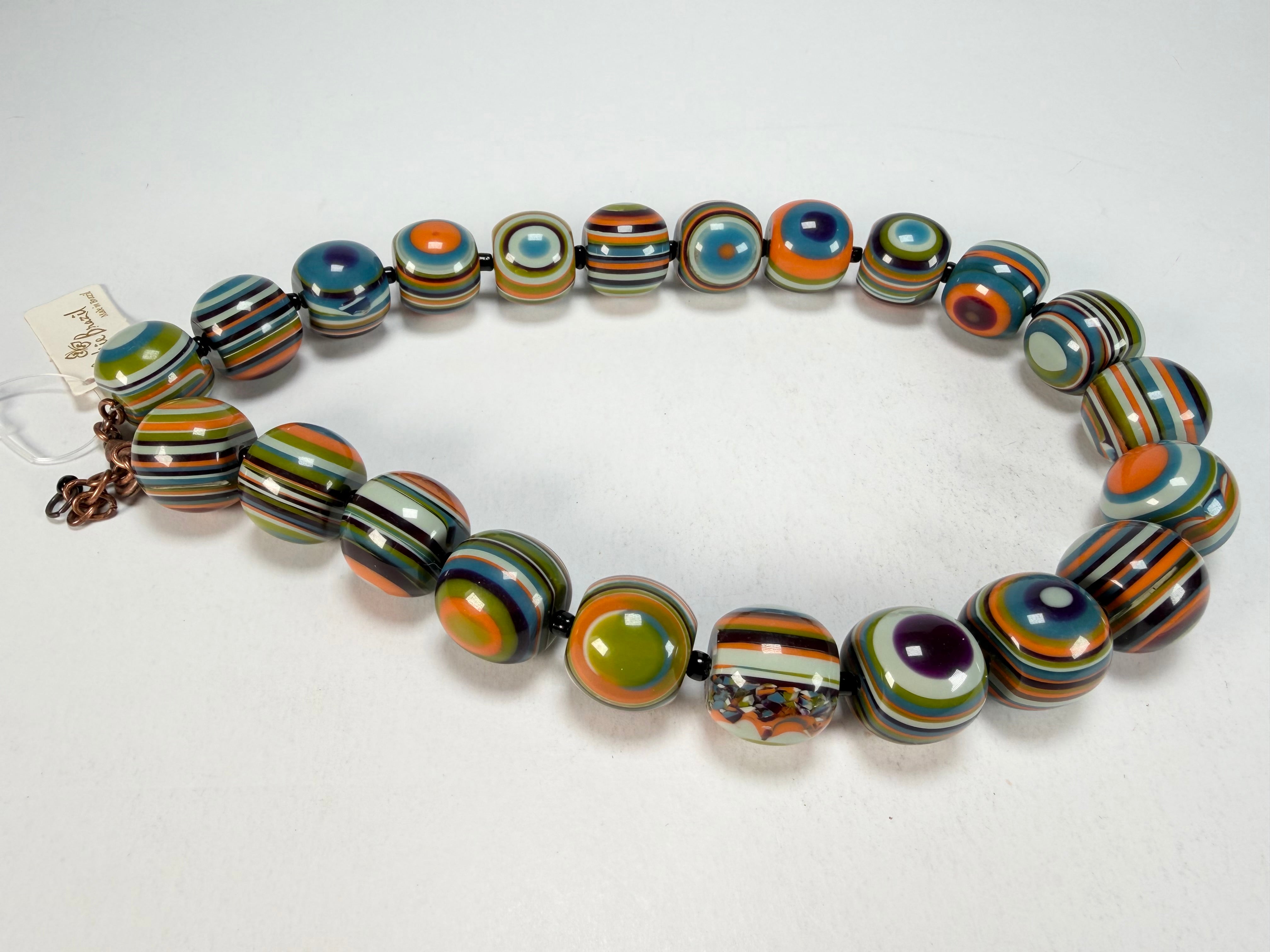 Jackie Brazil "Cat Eyes" Winter Mix Liquorice Balls Resin Necklace 50cm ( N0894 )