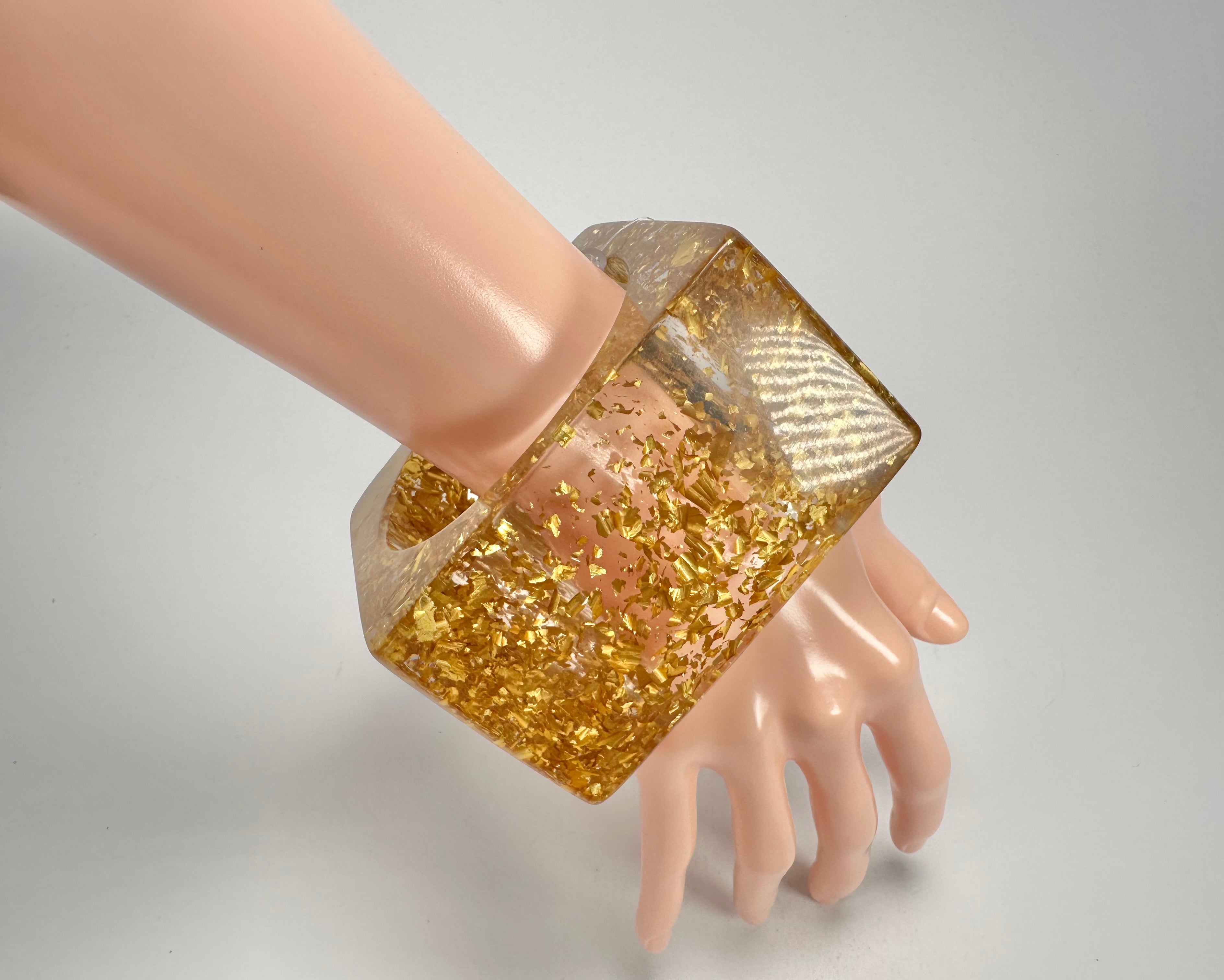 Jackie Brazil "Solid Square" Gold Flakes 5cm Bangle ( B2100 )