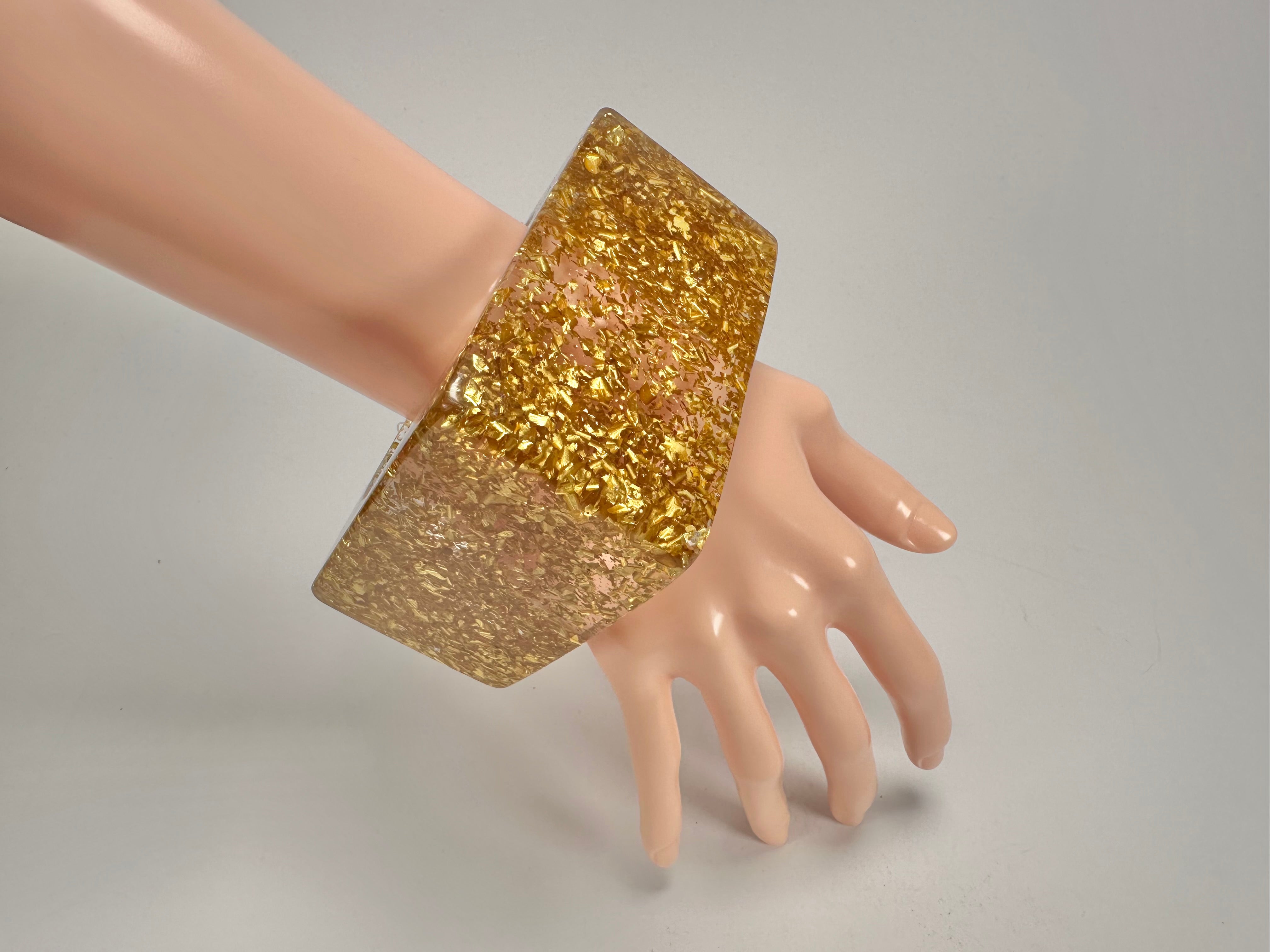Jackie Brazil "Solid Square" Gold Flakes 5cm Bangle ( B2100 )