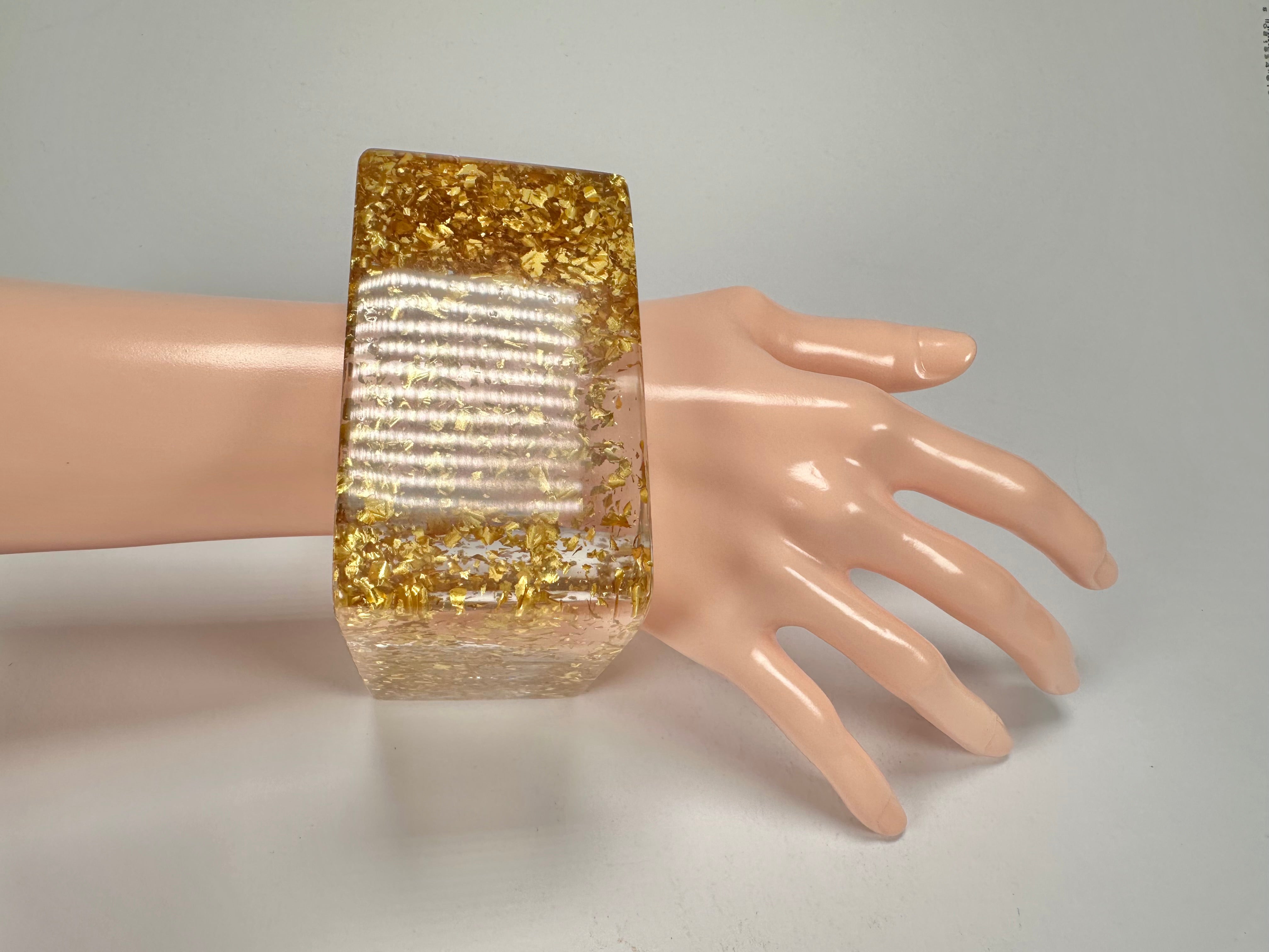 Jackie Brazil "Solid Square" Gold Flakes 5cm Bangle ( B2100 )