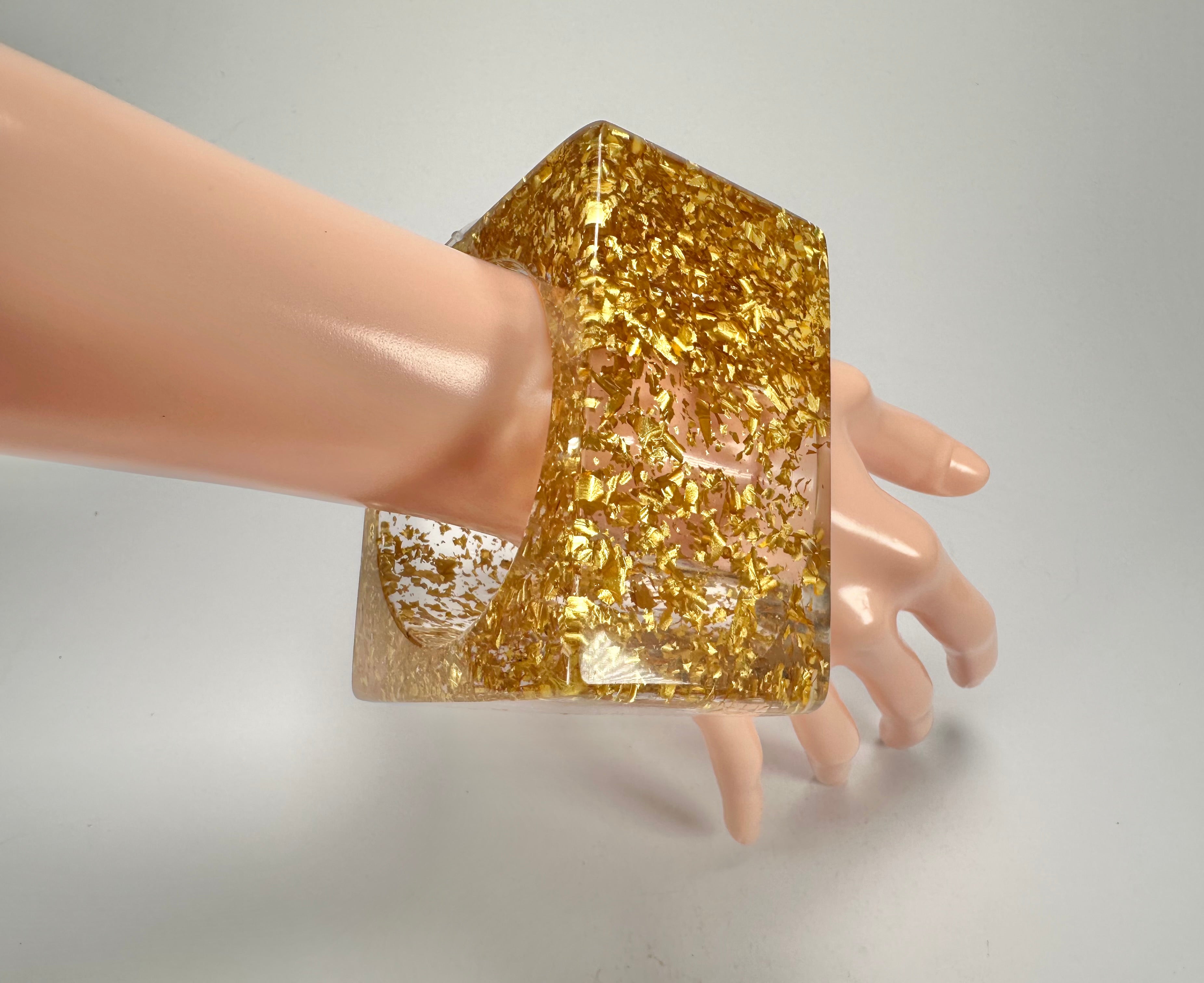 Jackie Brazil "Solid Square" Gold Flakes 5cm Bangle ( B2100 )