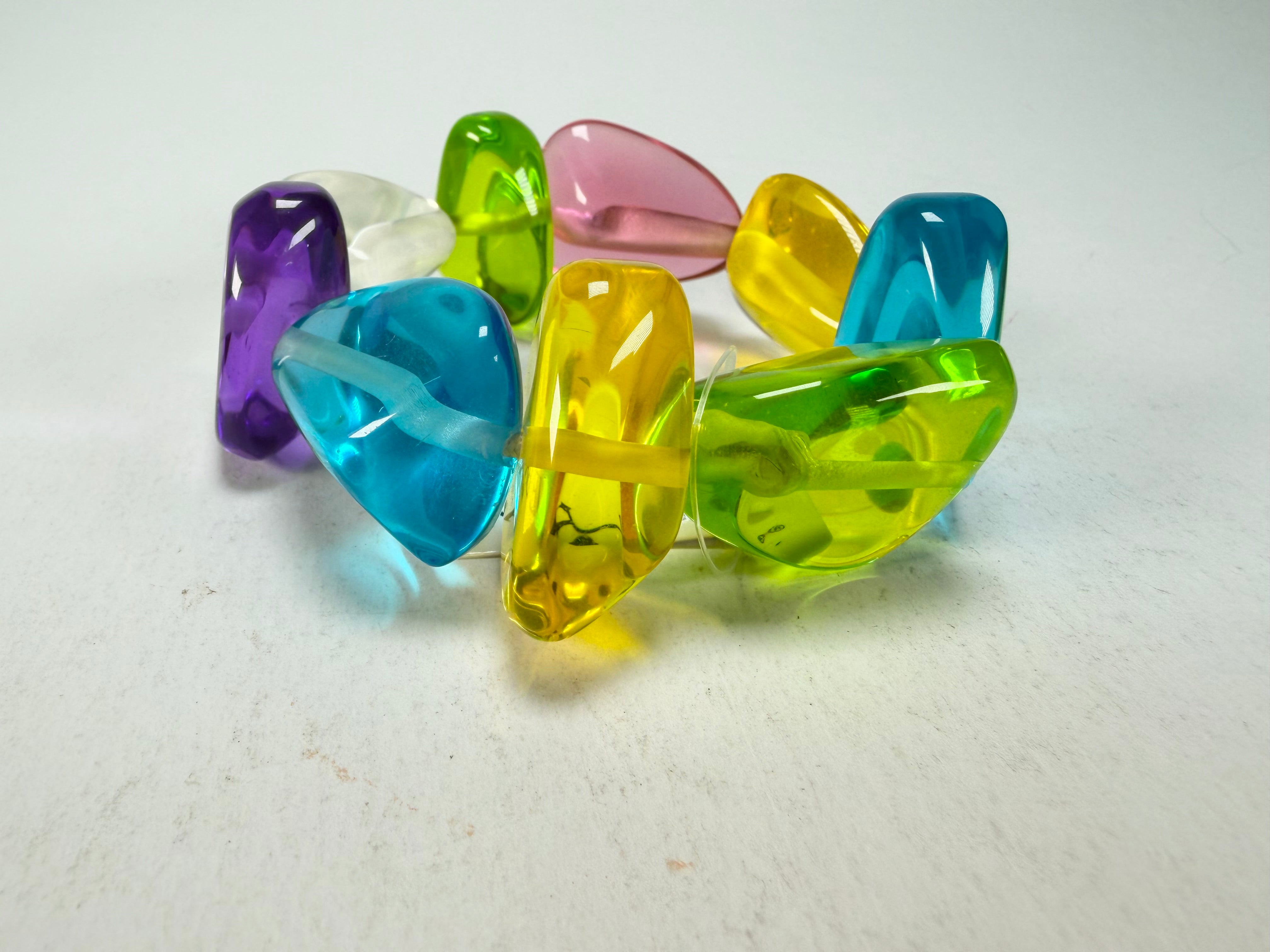 Jackie Brazil "Diamonds" Transparent Summer Mix Flintstone Bone Bracelet ( B0211 )