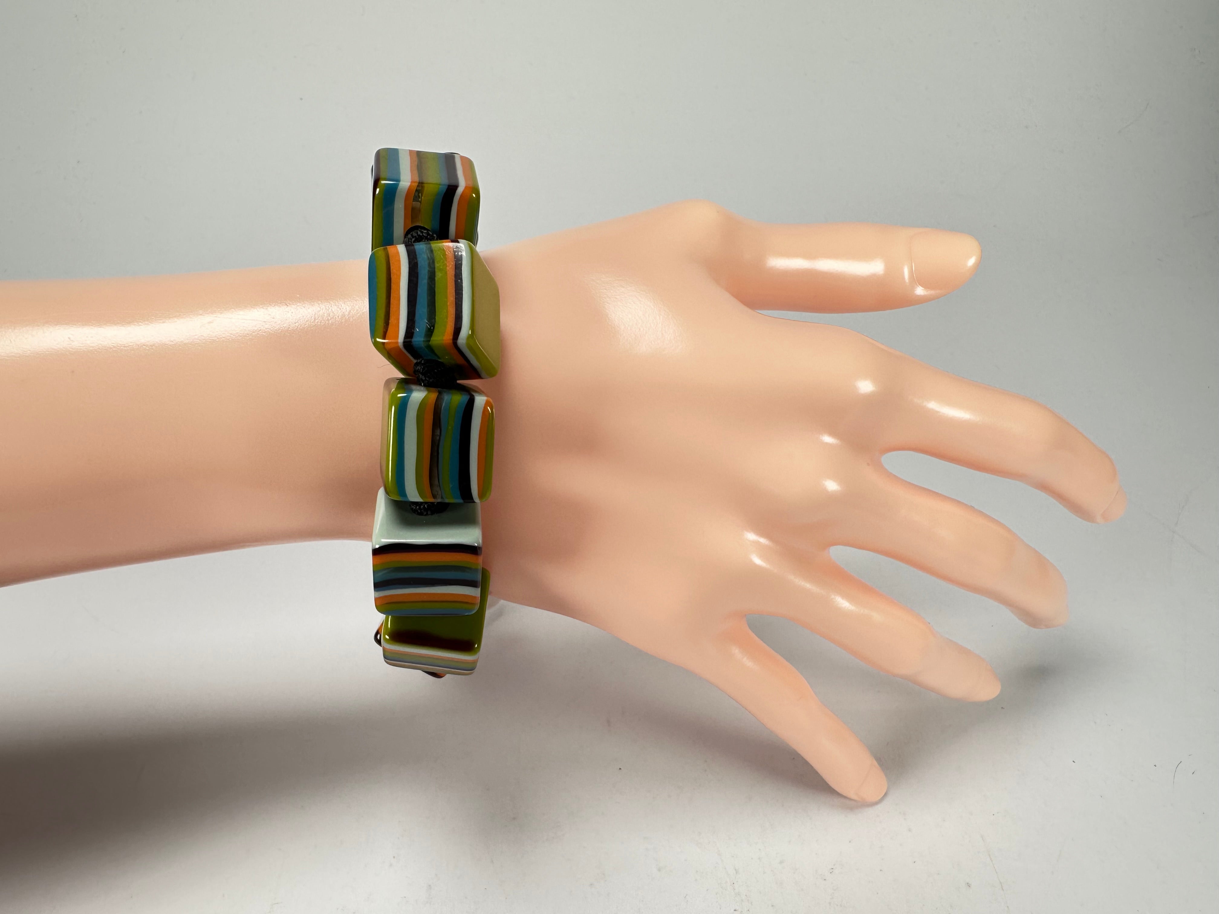 Jackie Brazil "POP" Liquorice Winter Mix Small Cubes Bracelet ( B0224 )