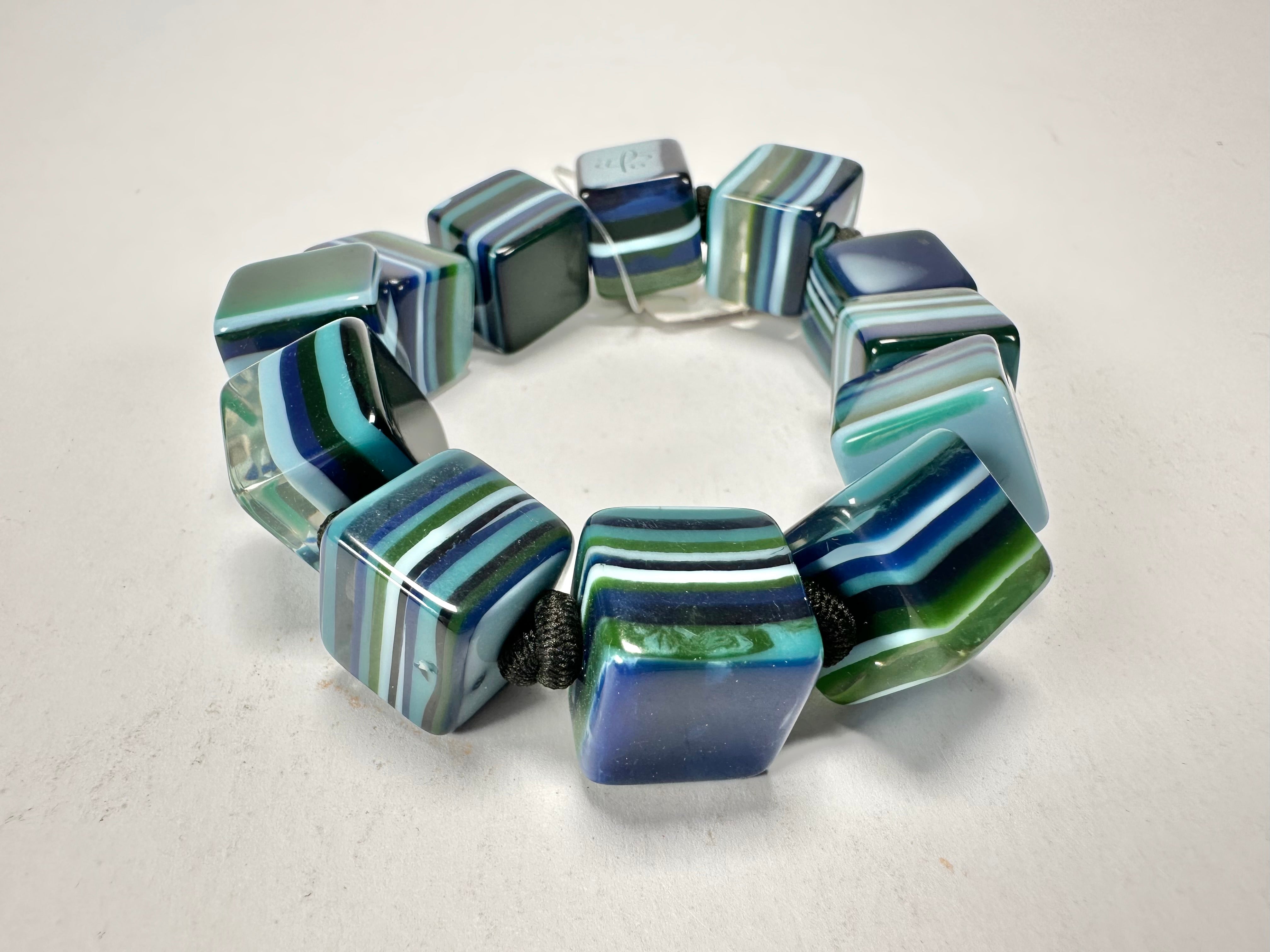 Jackie Brazil "POP" Liquorice Blue Mix Small Cubes Bracelet ( B0224 )