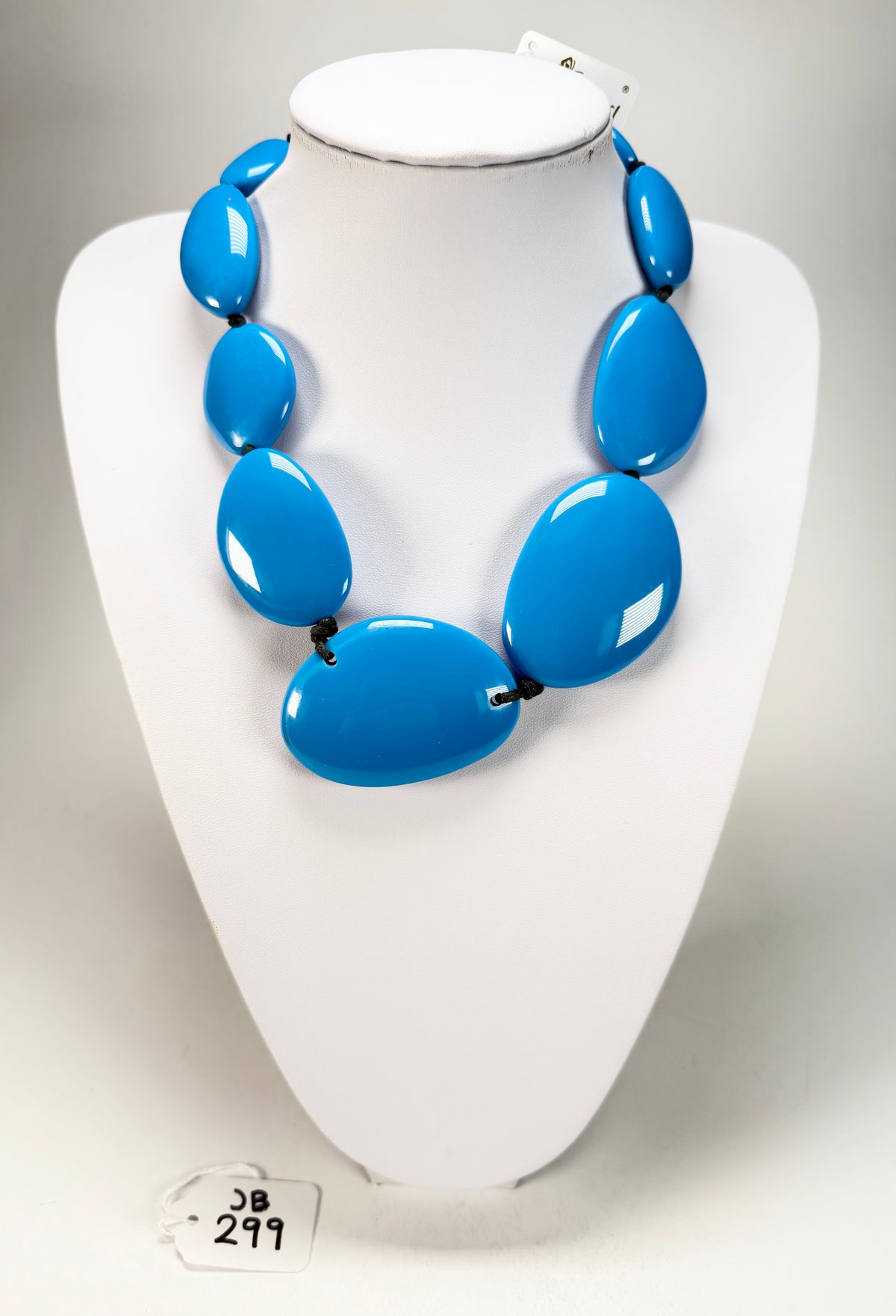 Jackie Brazil "Blue Gloss" Short Flat Riverstones 50cm Necklace ( N3616 )