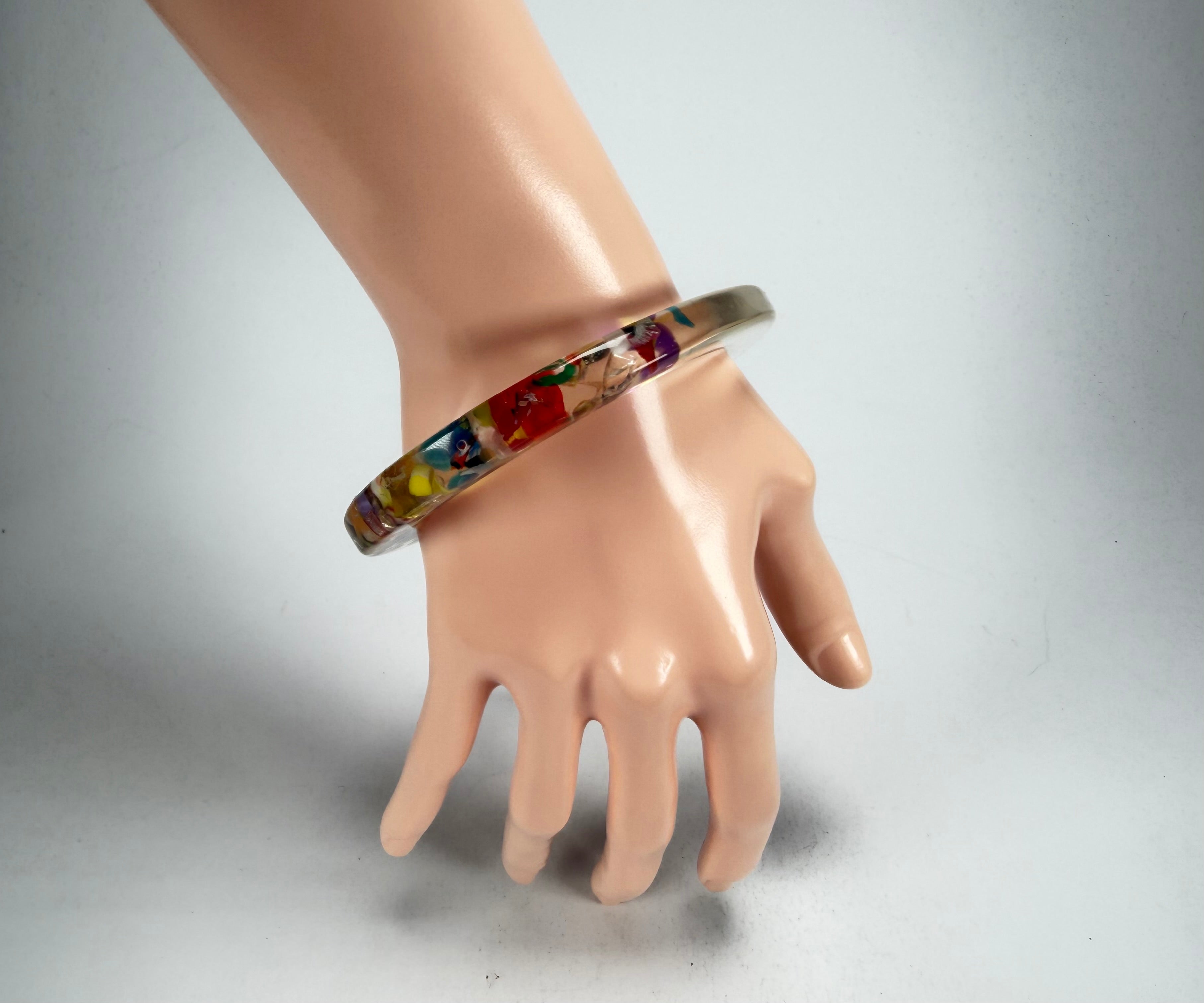 Jackie Brazil "Olympic Circles" Cascade 0.5cm Resin Bangle ( B2336 )