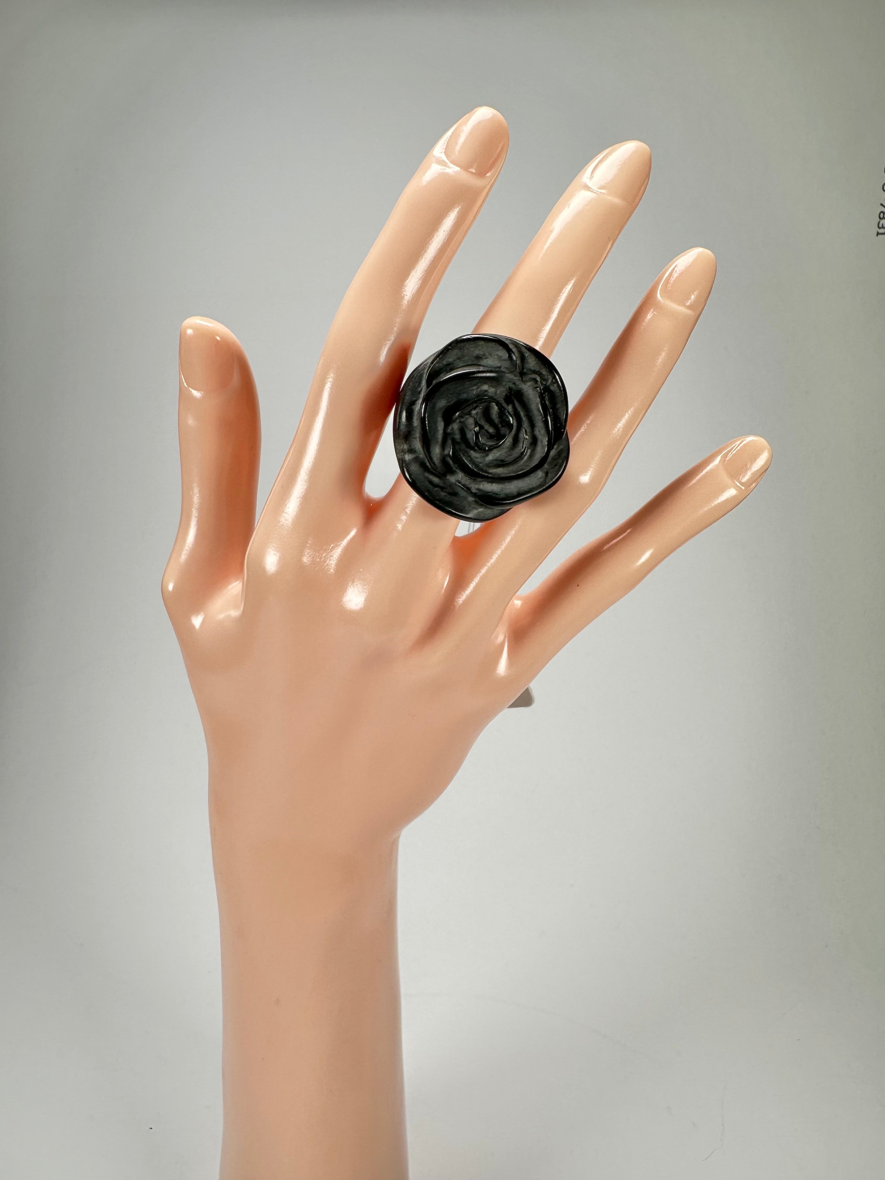 Jackie Brazil "Rose" Black Resin Rose Ring ( R0585 ) Size UK M / US 6