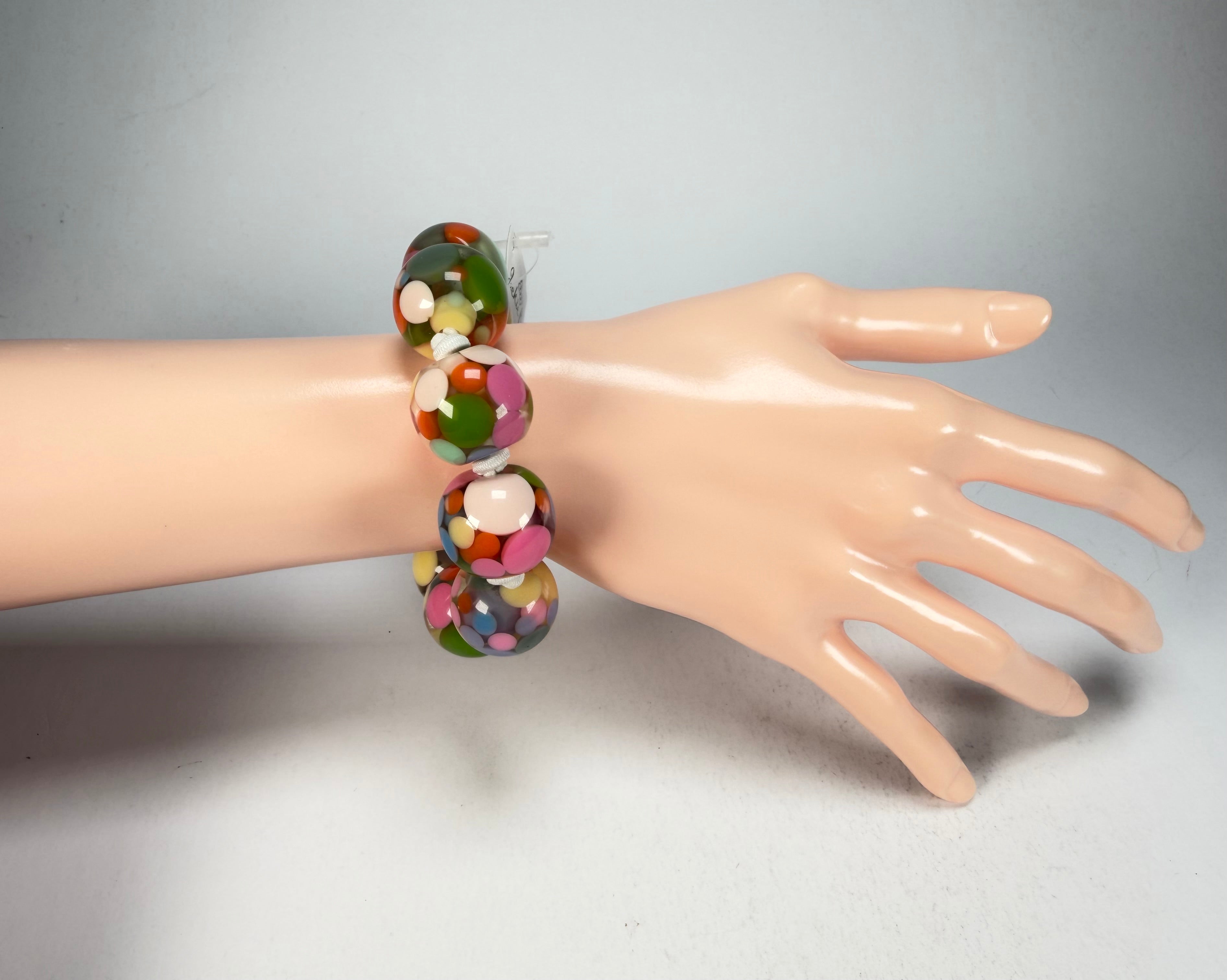 Jackie Brazil "Spots" Spotted Balls On Elastic Resin Bracelet ( B1470 )