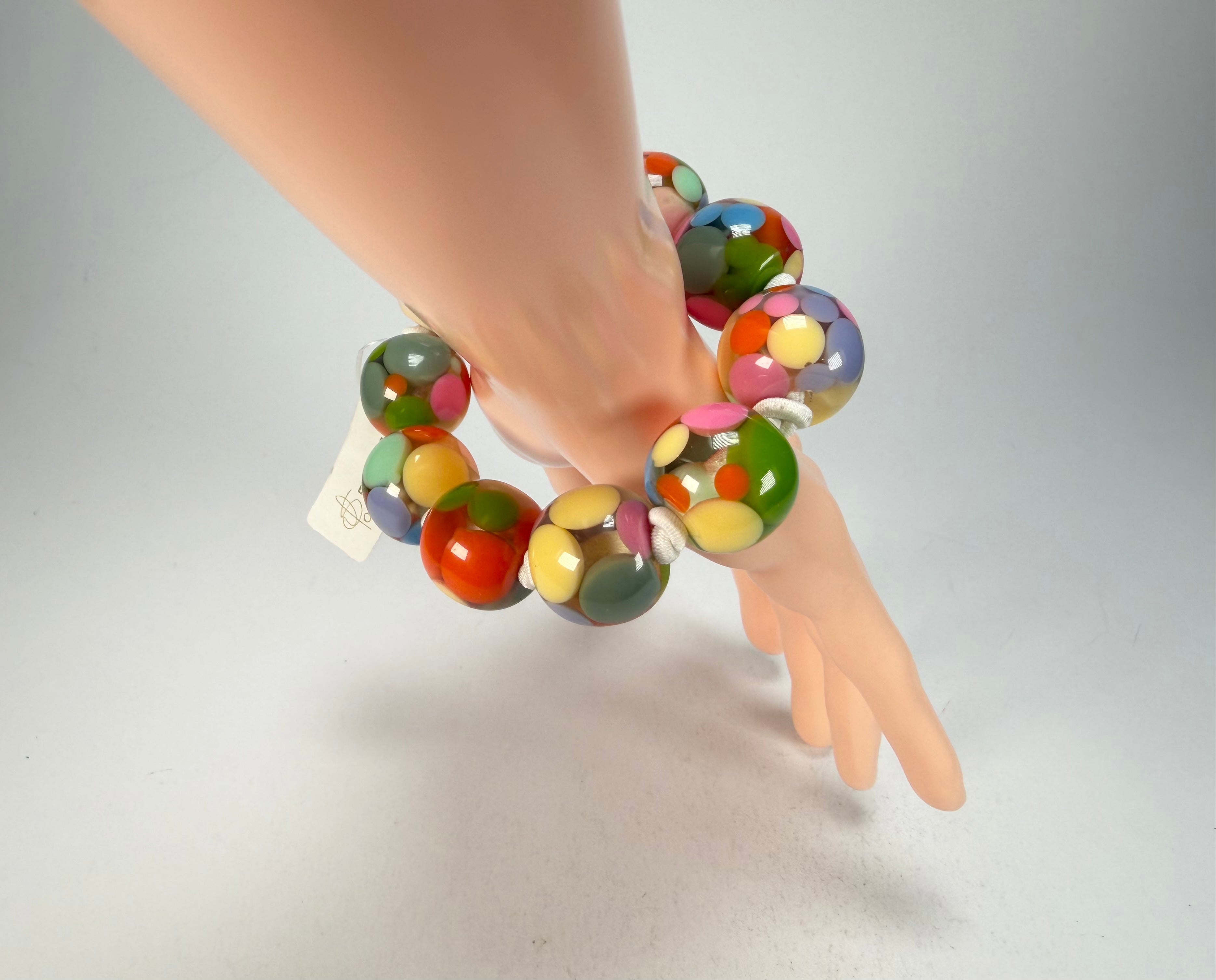 Jackie Brazil "Spots" Spotted Balls On Elastic Resin Bracelet ( B1470 )