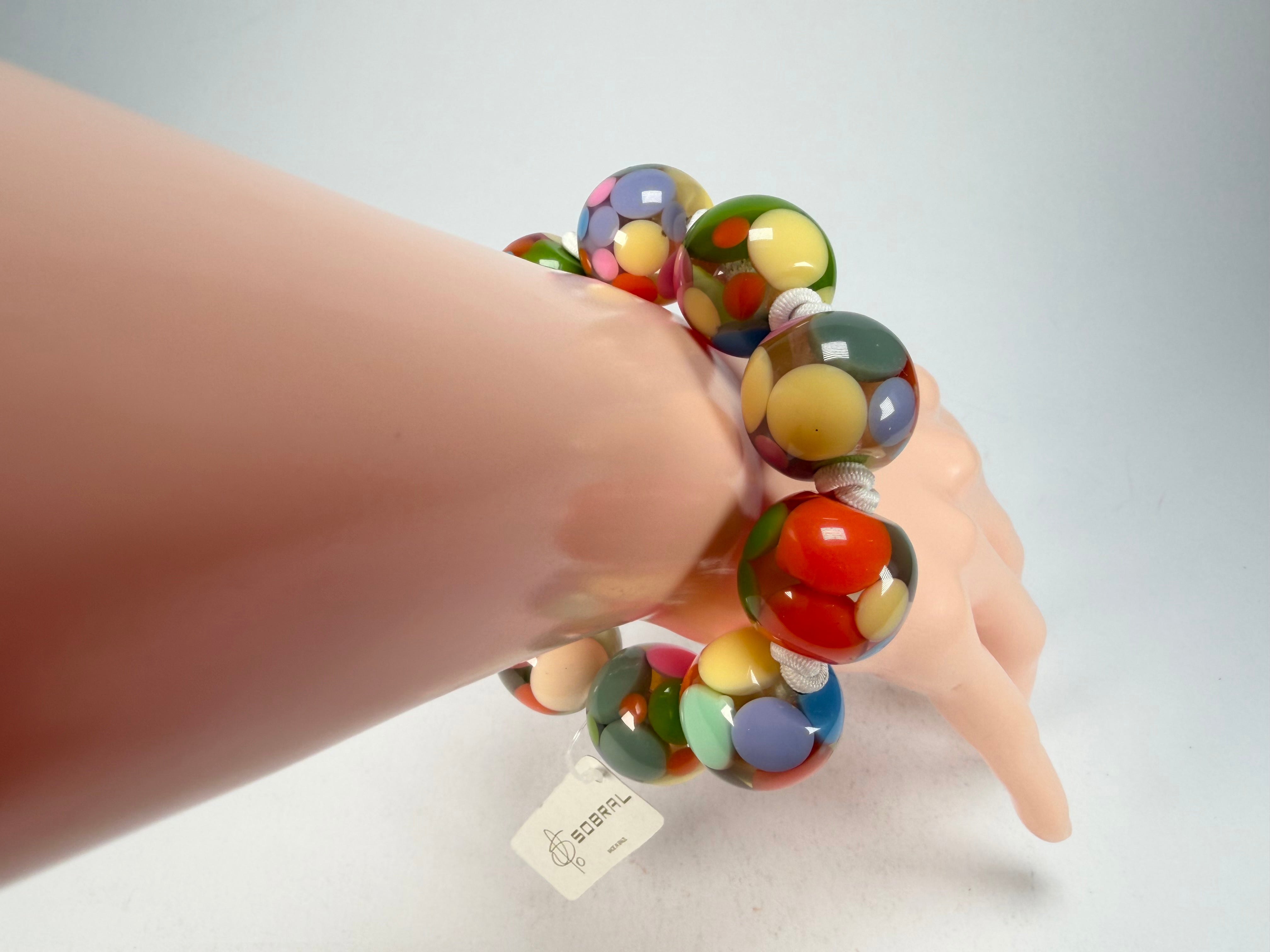 Jackie Brazil "Spots" Spotted Balls On Elastic Resin Bracelet ( B1470 )