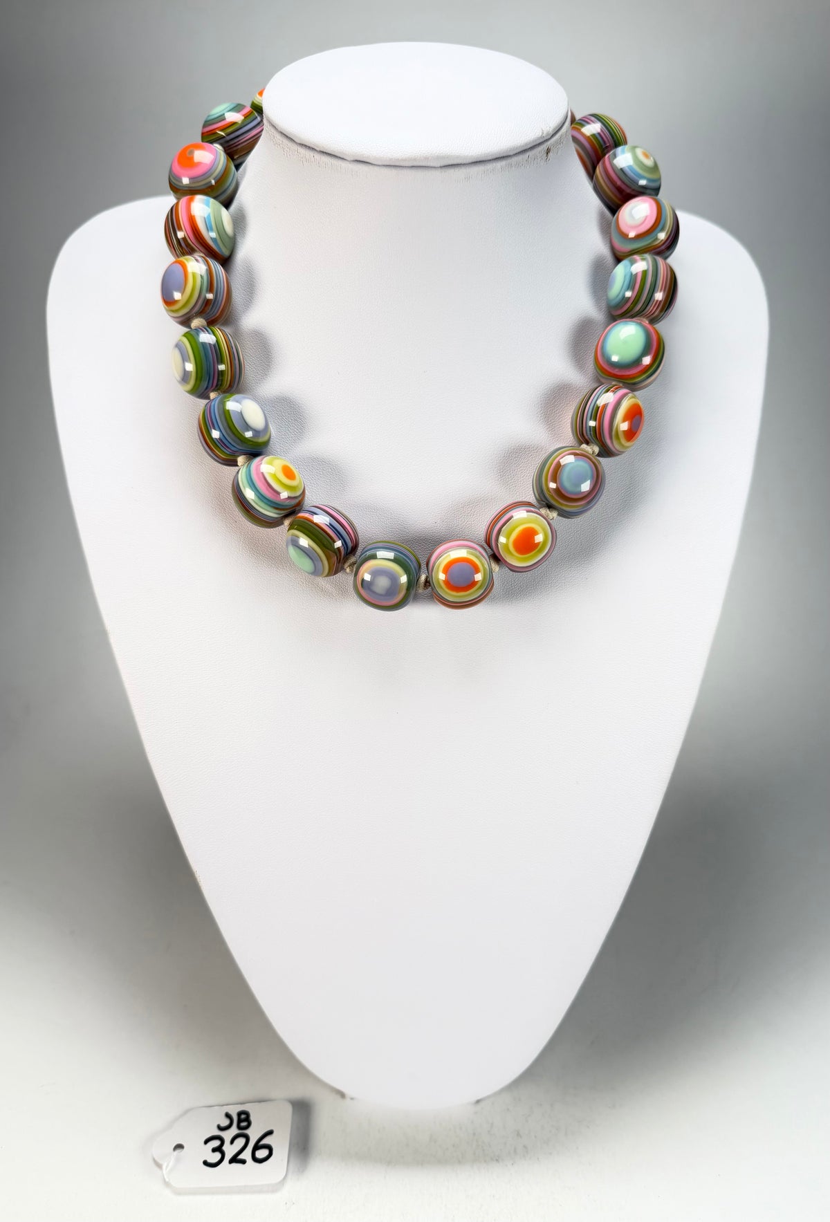 Jackie Brazil "Cat Eyes" Spring Colour Liquorice Balls Resin Necklace 50cm ( N0894 )