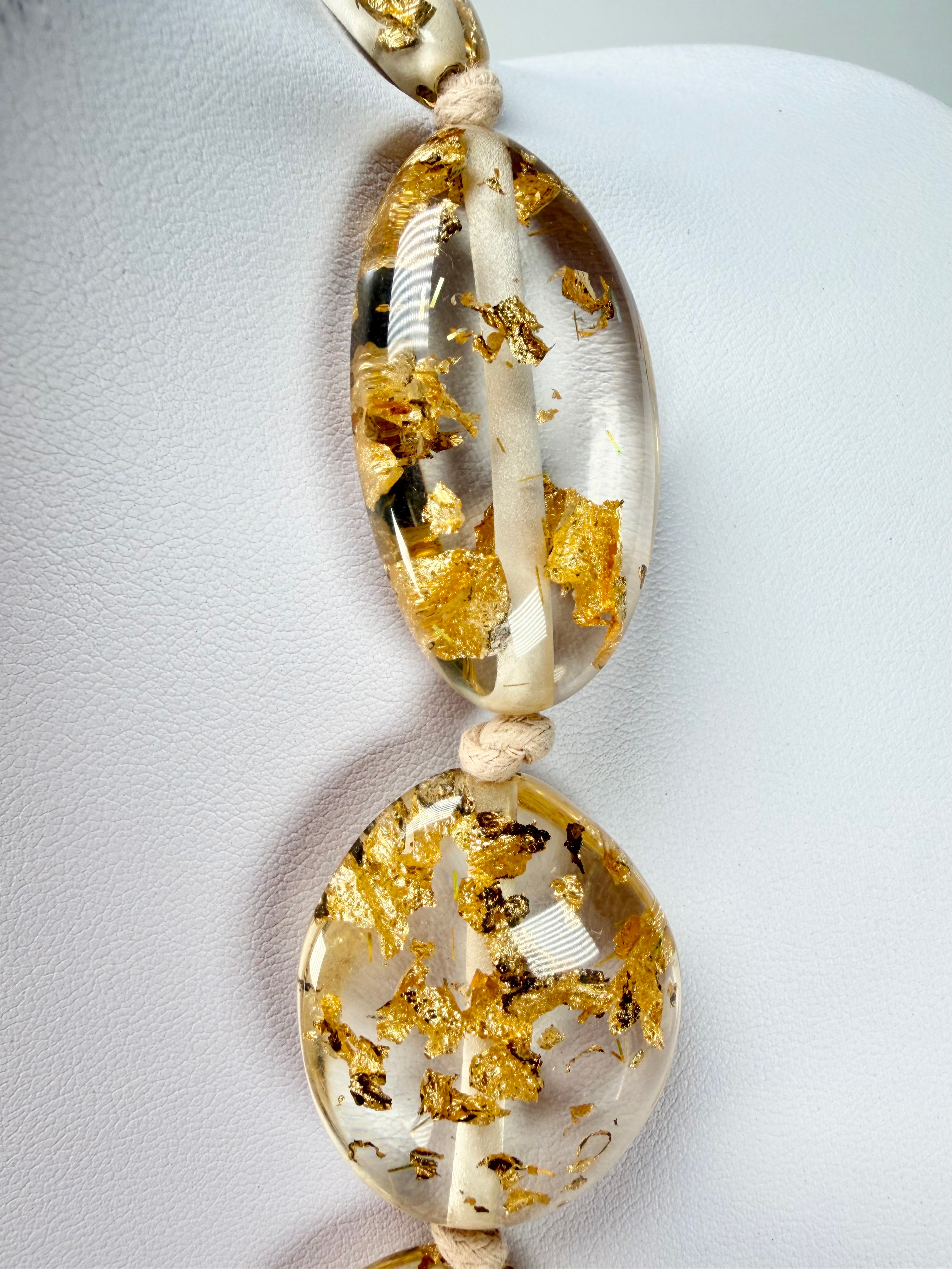 Jackie Brazil "Gold Flakes" Short Flat Riverstones 50cm Necklace ( N3616 )