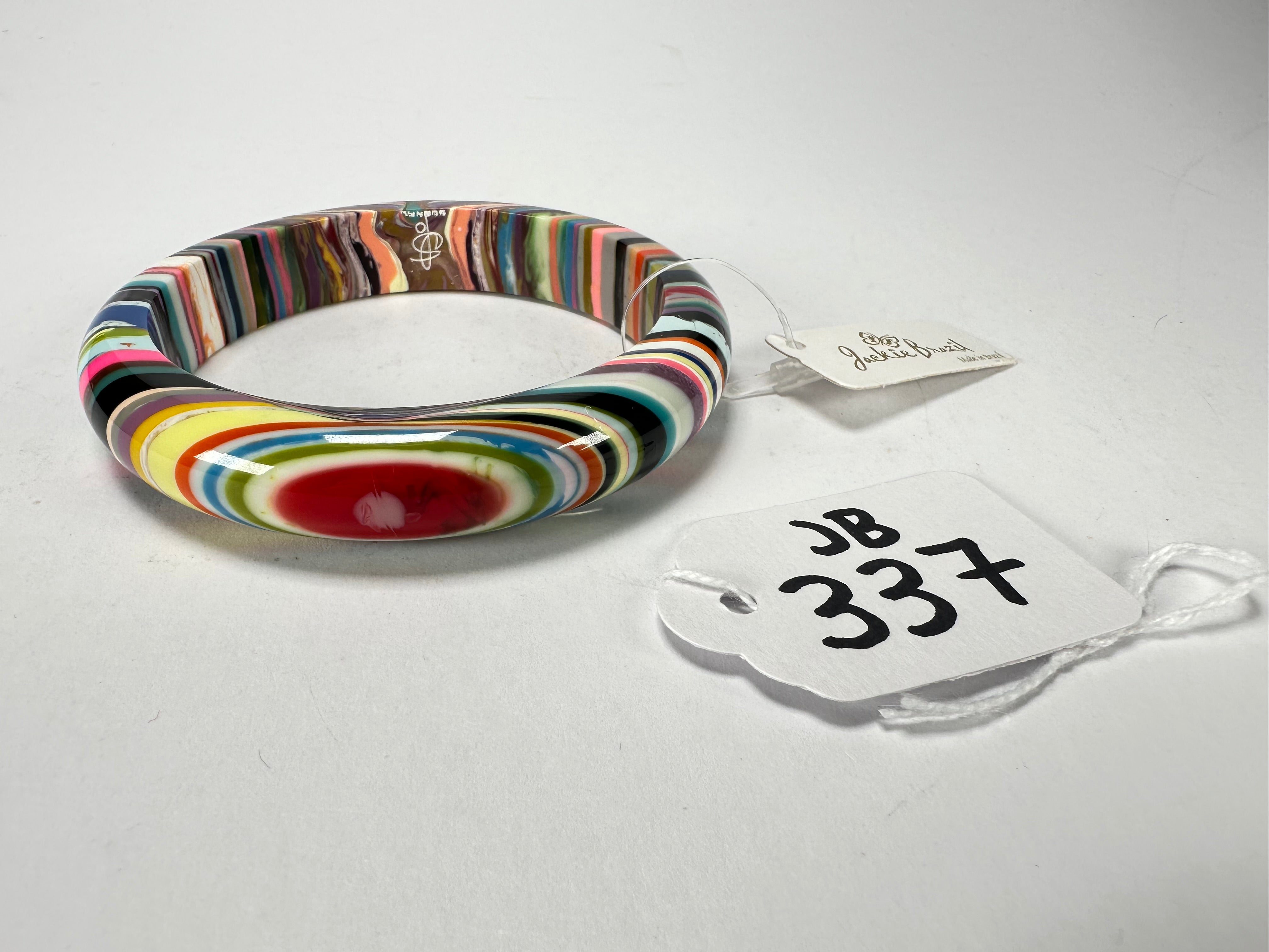 Jackie Brazil "Thin Cat Eye" Liquorice Allsorts with Cat Eye Spring Colour 1.3cm Resin Bangle ( B1151 )