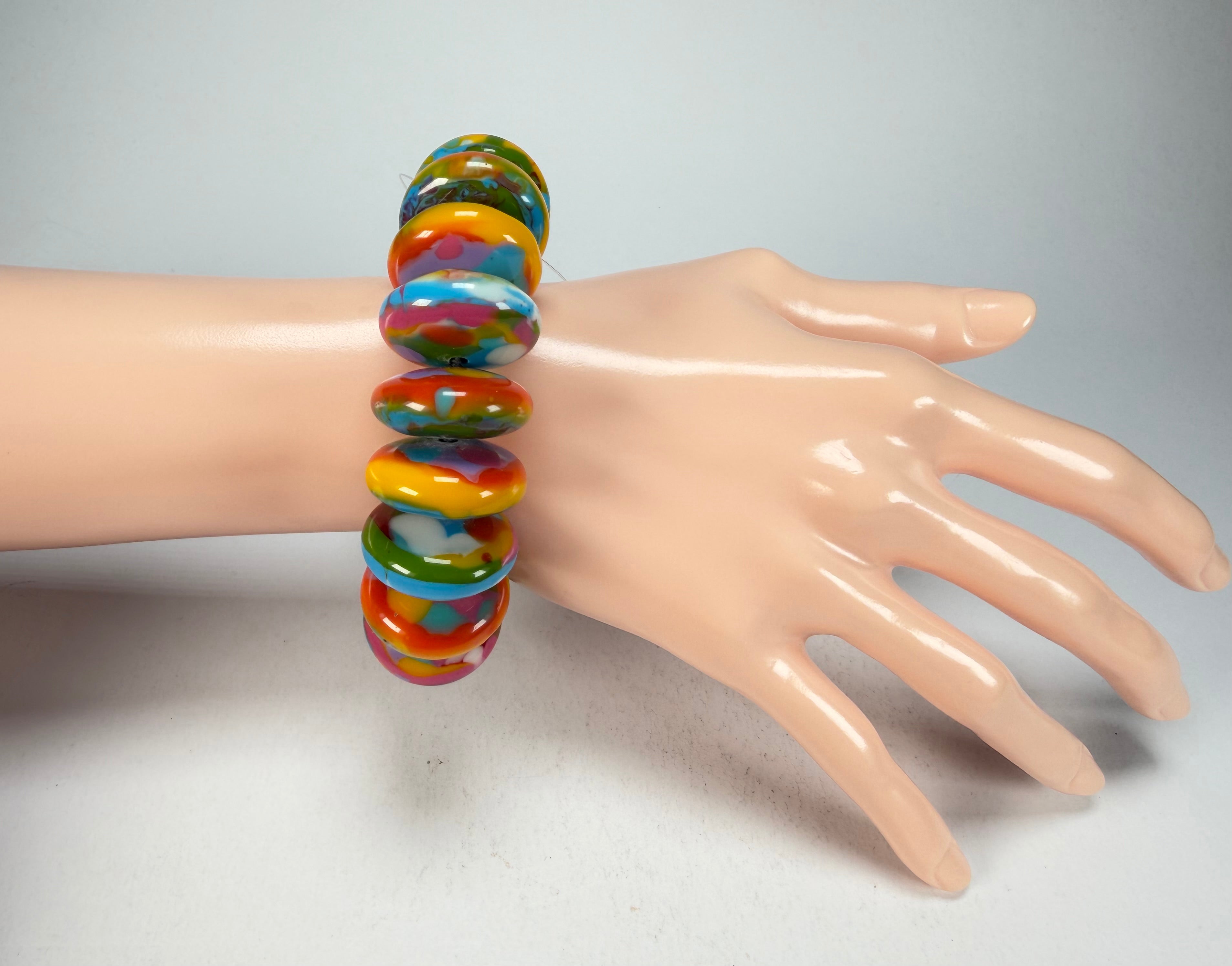 Jackie Brazil "Ana" Kandinsky Elasticated Wheels Resin Bracelet ( B0910 )