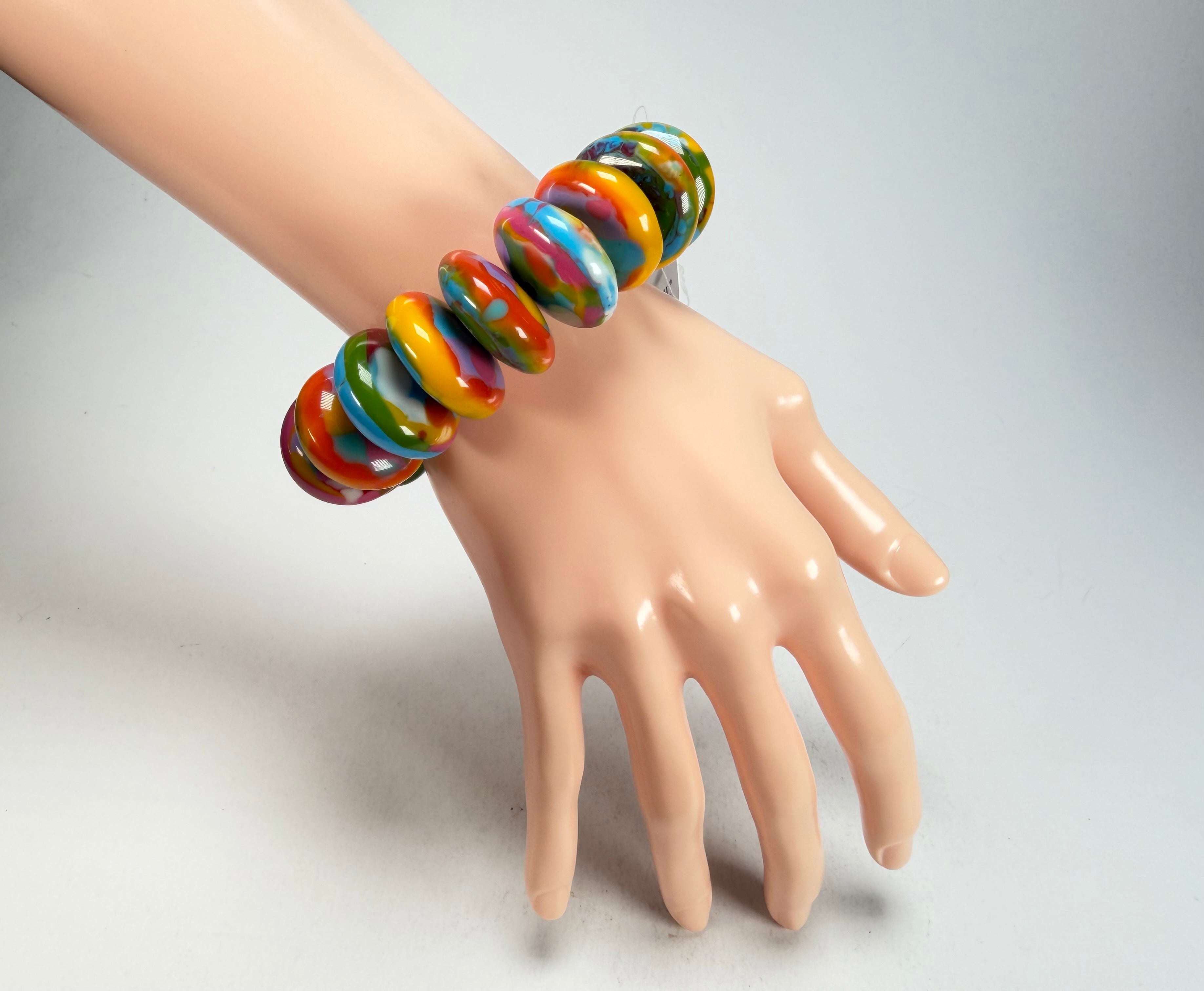 Jackie Brazil "Ana" Kandinsky Elasticated Wheels Resin Bracelet ( B0910 )
