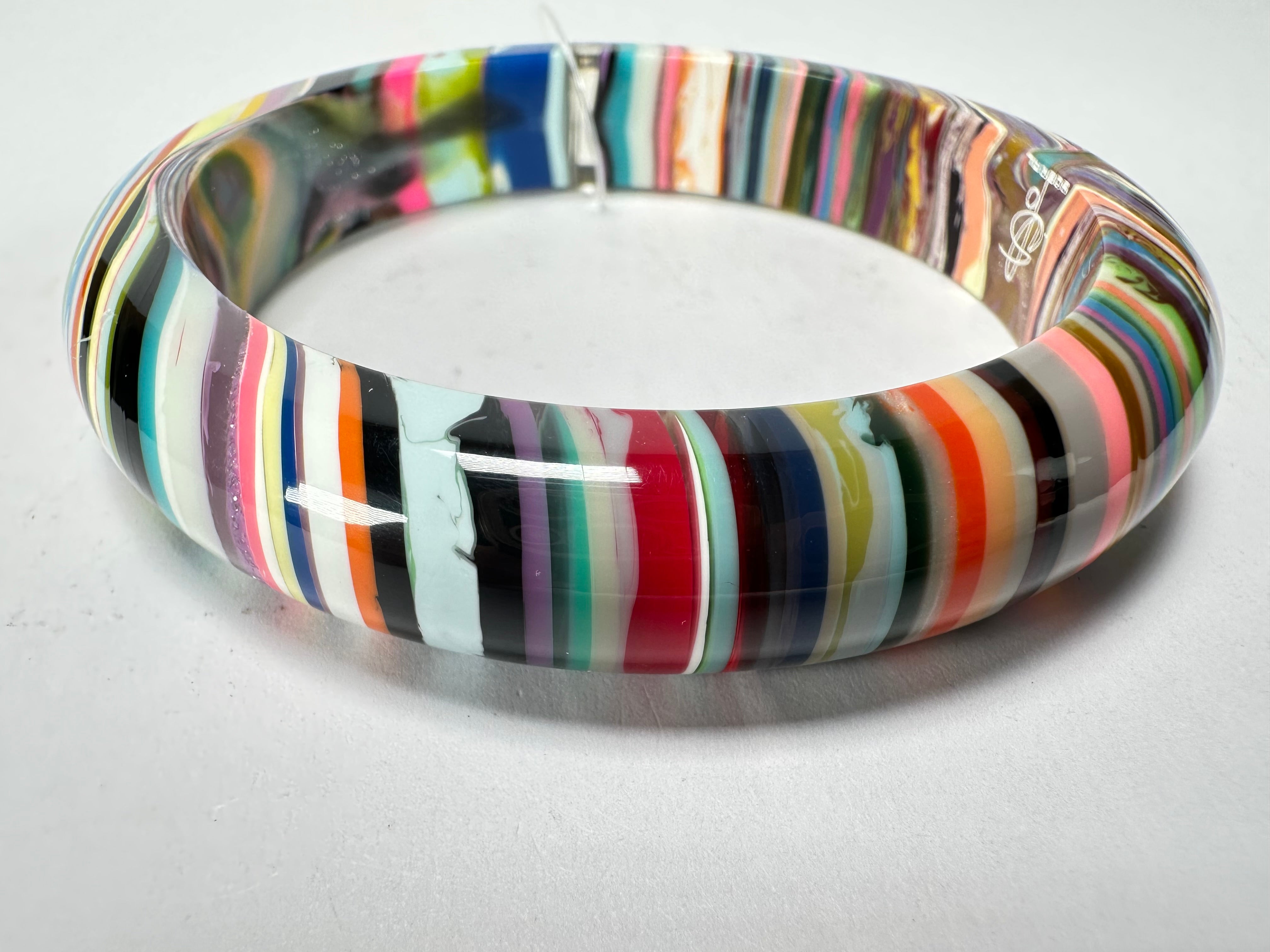 Jackie Brazil "Thin Cat Eye" Liquorice Allsorts with Cat Eye Spring Colour 1.3cm Resin Bangle ( B1151 )