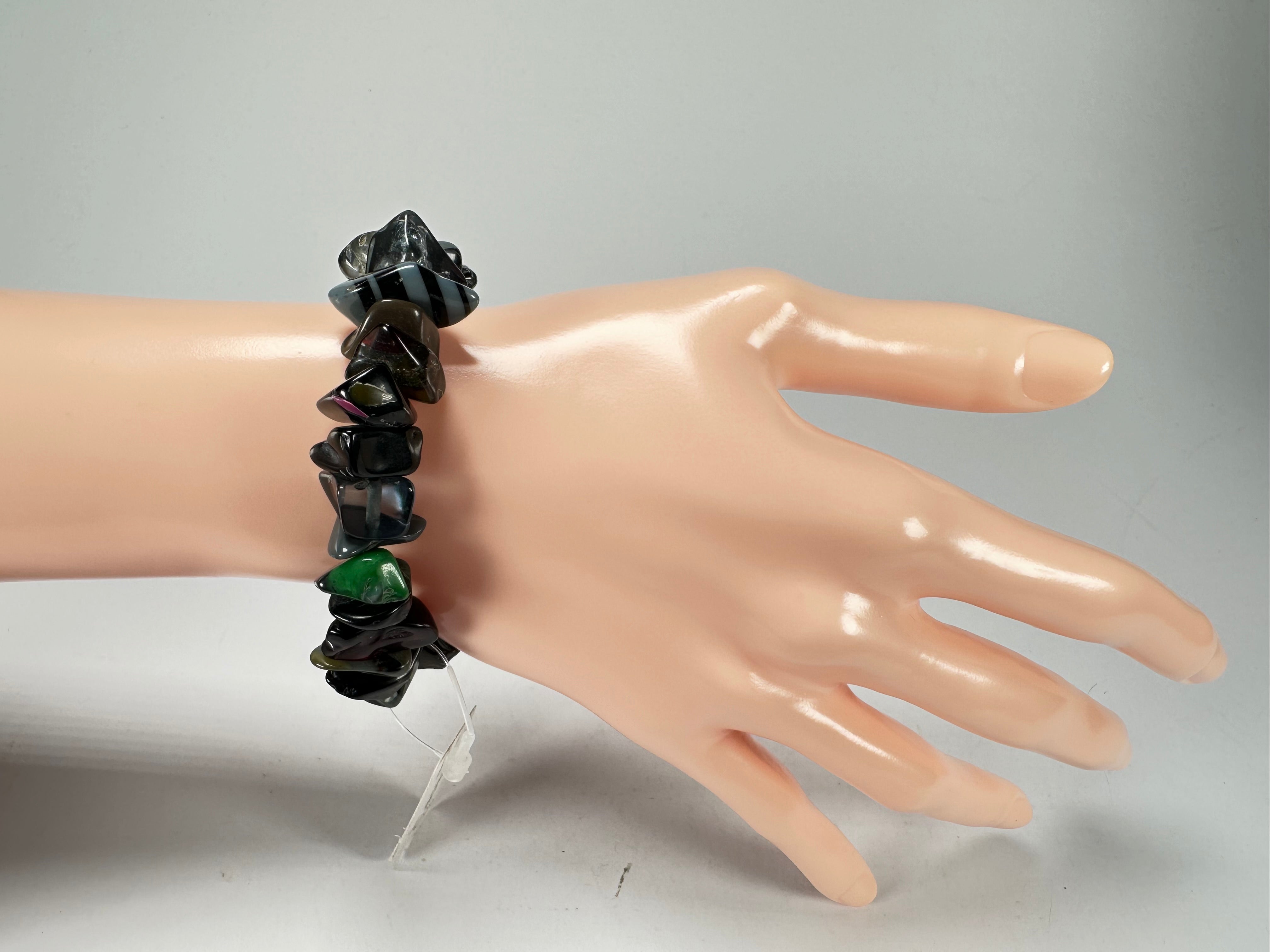 Jackie Brazil "Orient Express" 1 Strand Small Grey Mix Beads on Elastic Resin Bracelet ( B3547 )