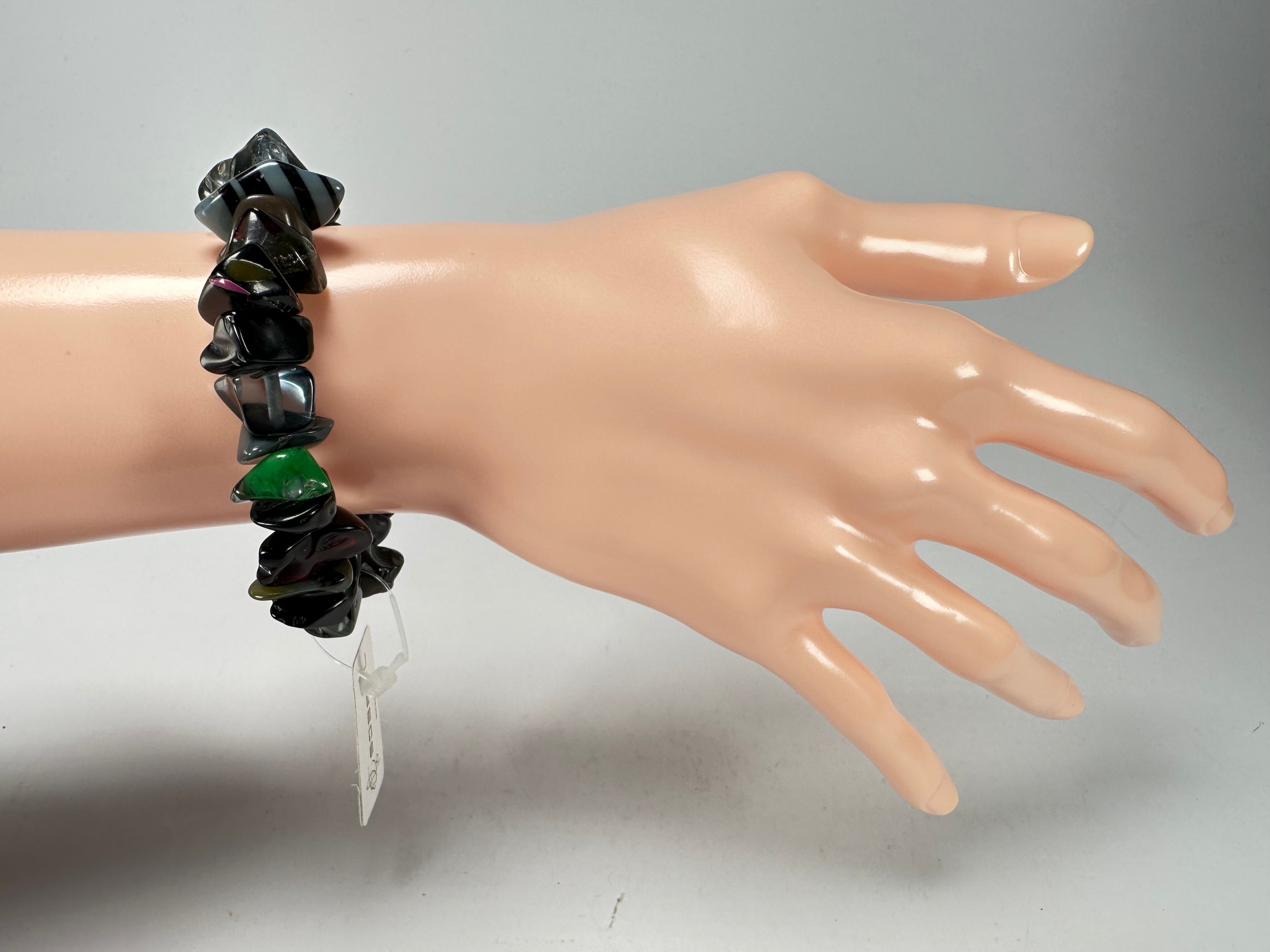 Jackie Brazil "Orient Express" 1 Strand Small Grey Mix Beads on Elastic Resin Bracelet ( B3547 )