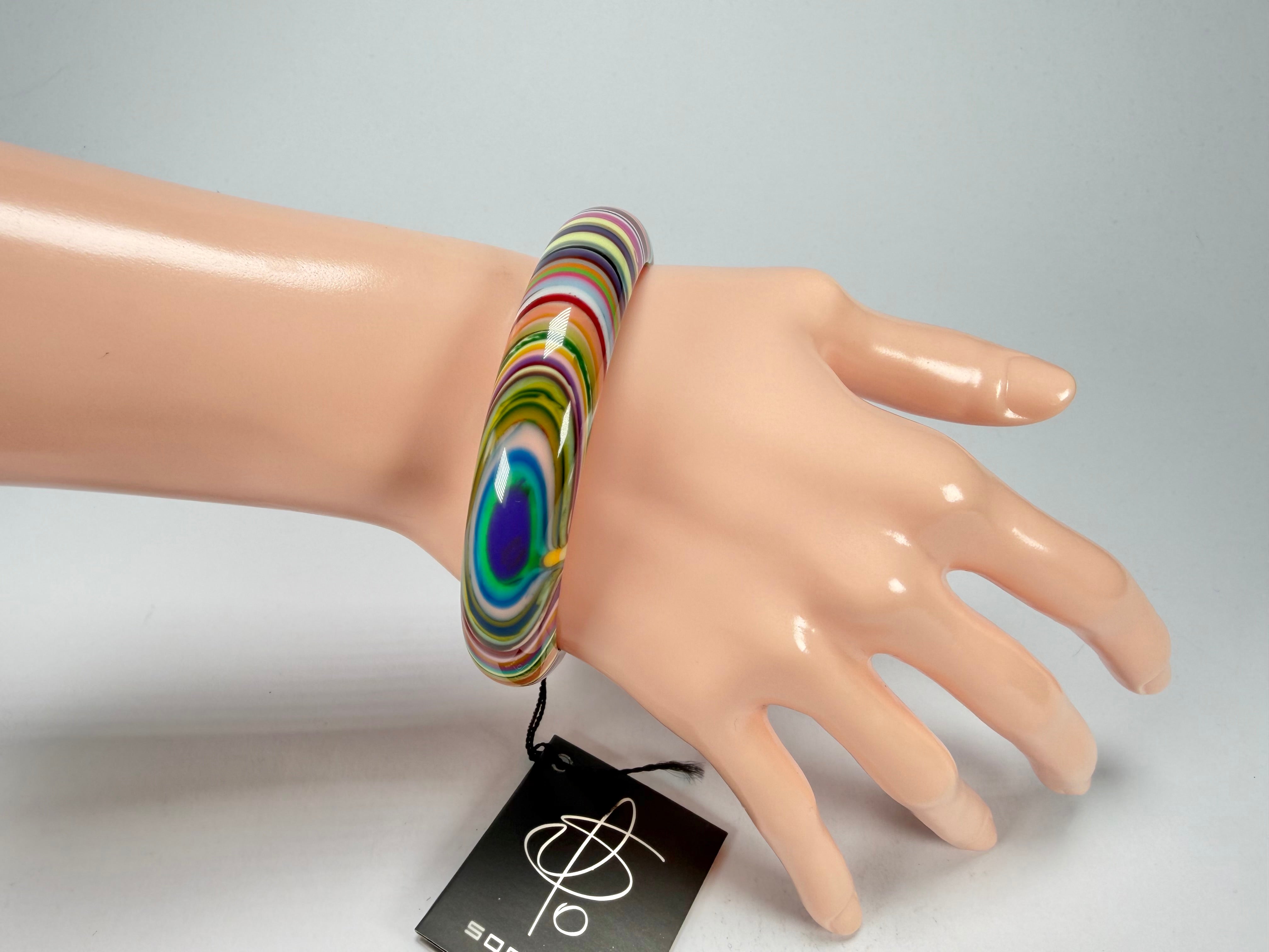 Jackie Brazil "Thin Cat Eye" Liquorice Allsorts with Cat Eye Mix Colours 1.3cm Resin Bangle ( B1151 )