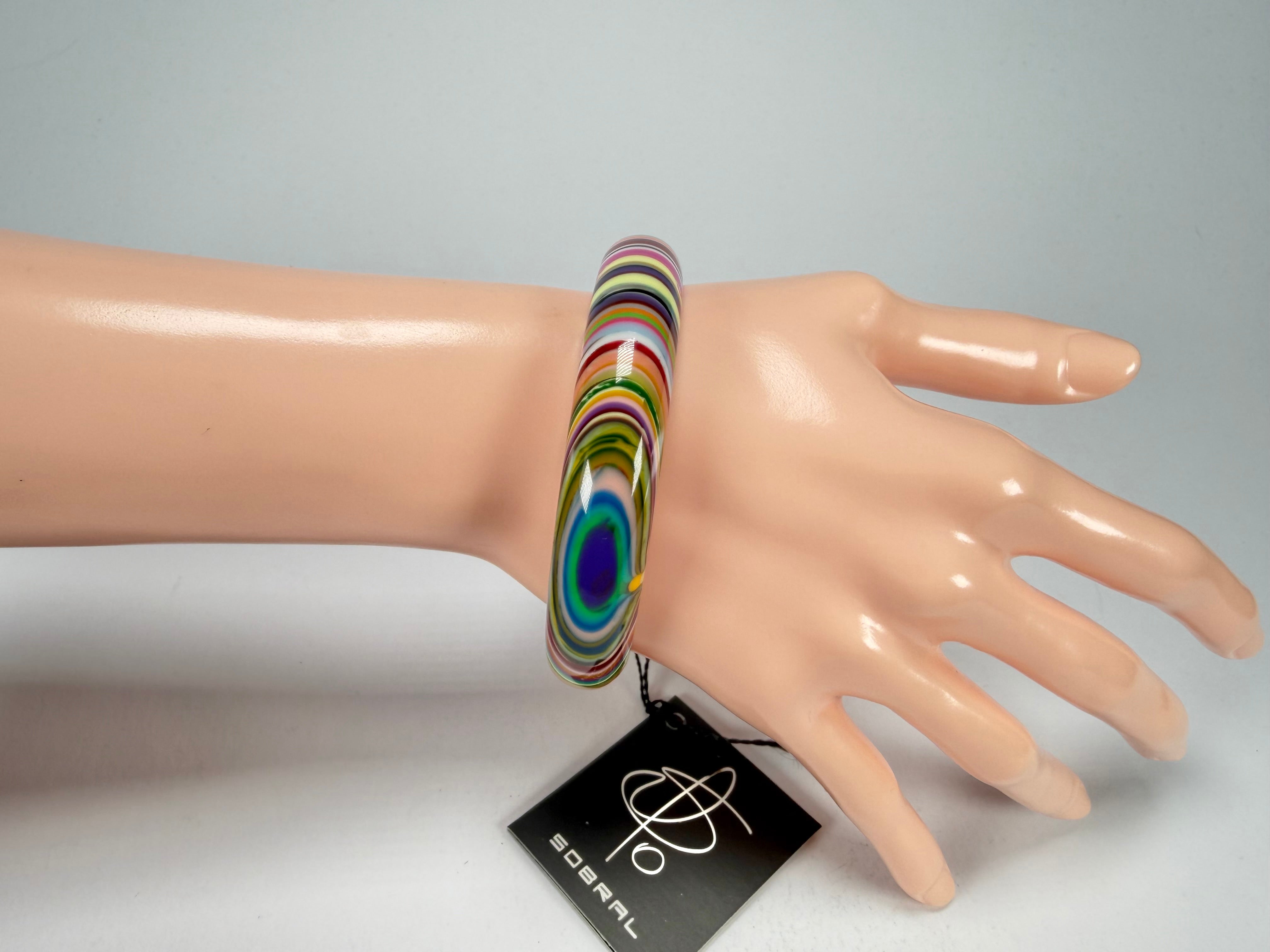 Jackie Brazil "Thin Cat Eye" Liquorice Allsorts with Cat Eye Mix Colours 1.3cm Resin Bangle ( B1151 )