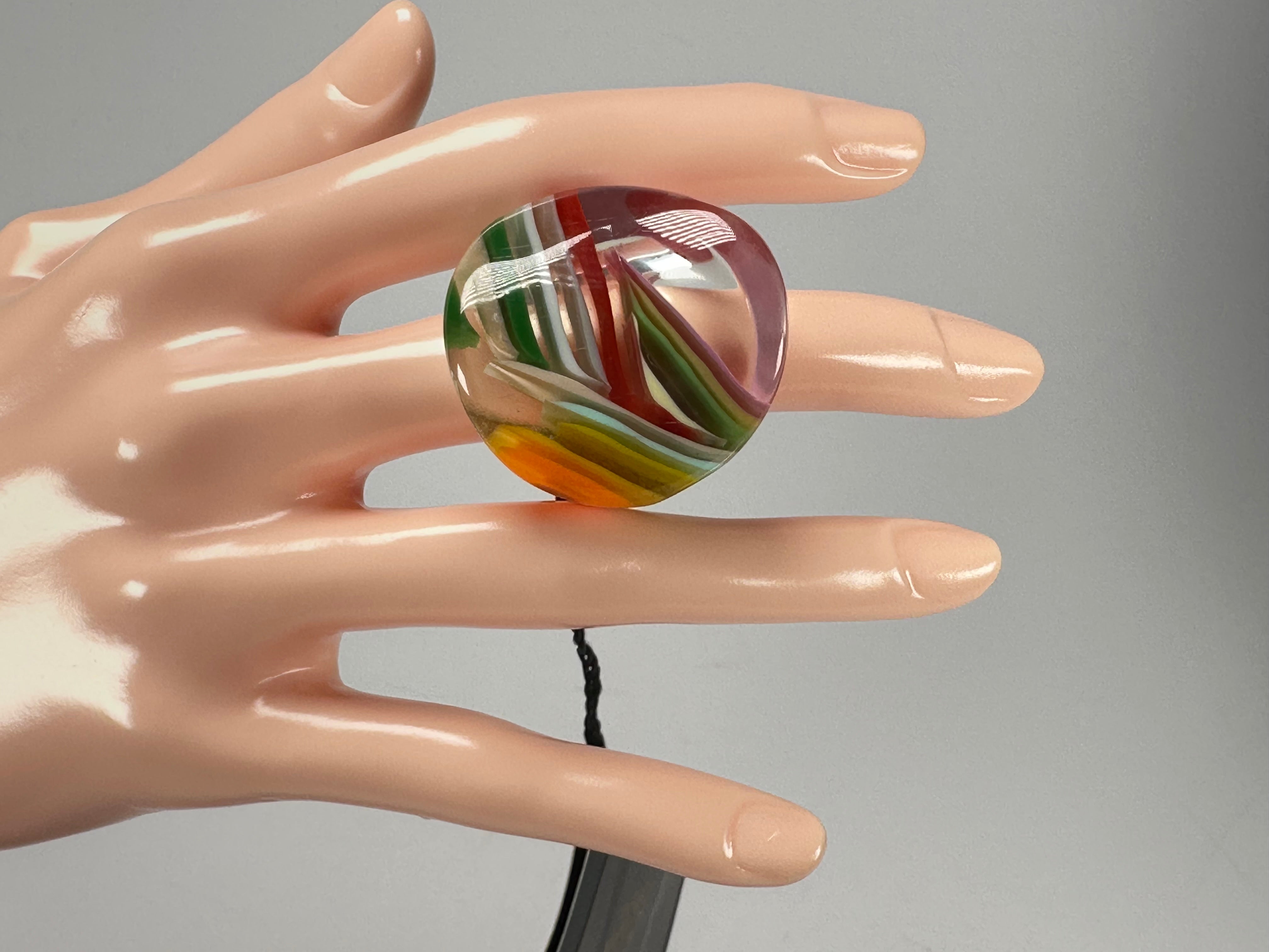 Jackie Brazil "Colours & Effects" Swirls Large Concave Resin Ring ( R3446 ) Size UK O / USA 7