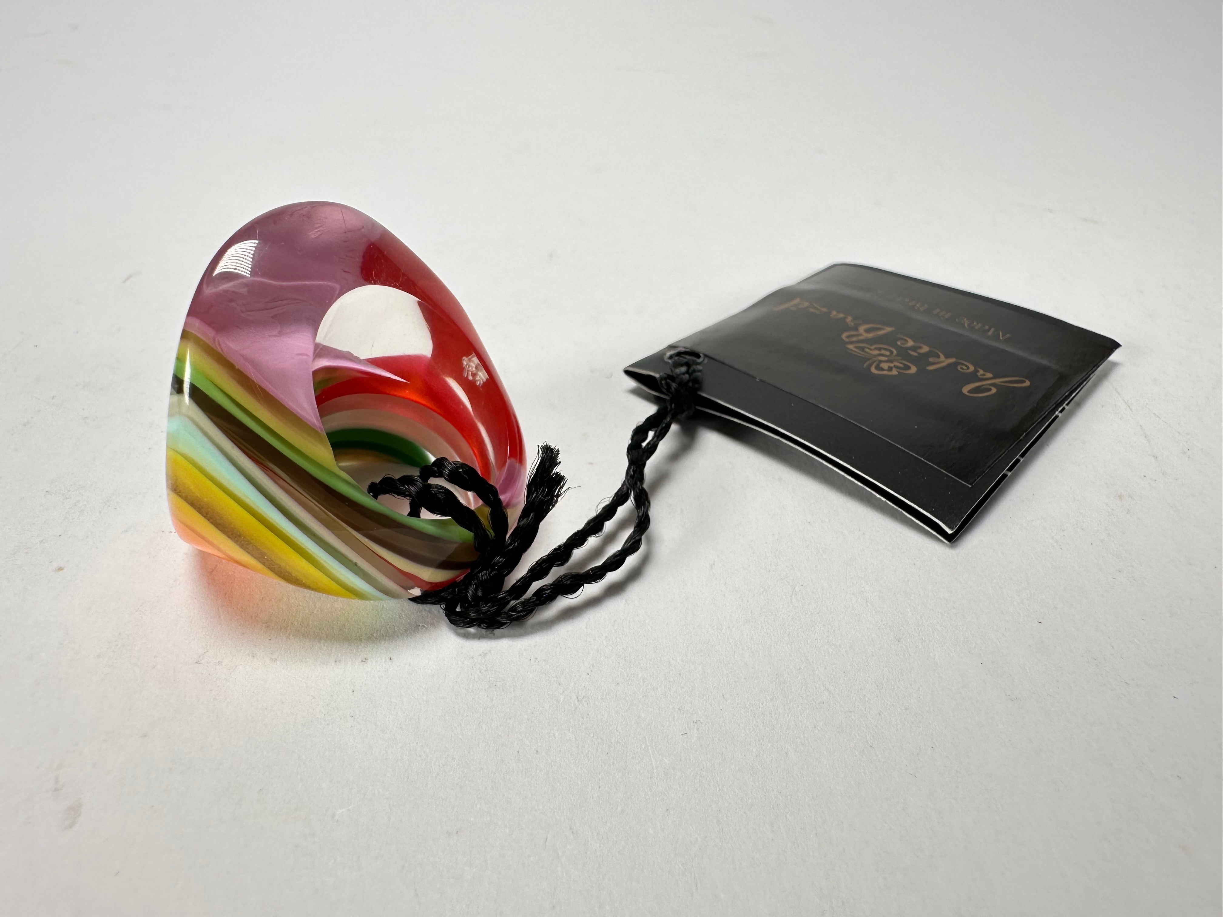 Jackie Brazil "Colours & Effects" Swirls Large Concave Resin Ring ( R3446 ) Size UK O / USA 7