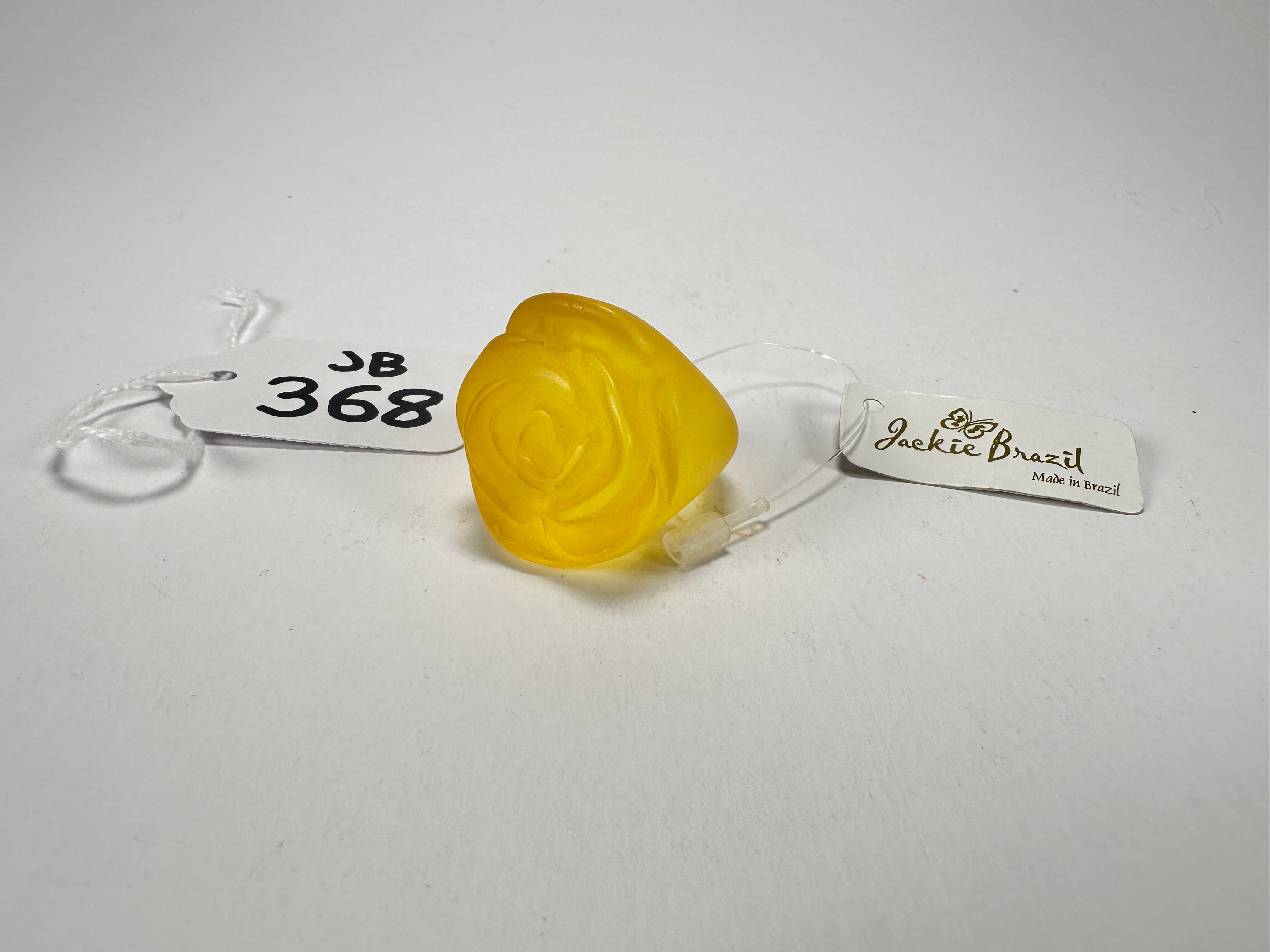 Jackie Brazil "Rose" Yellow Resin Rose Ring ( R0585 ) Size UK N / US 6.5