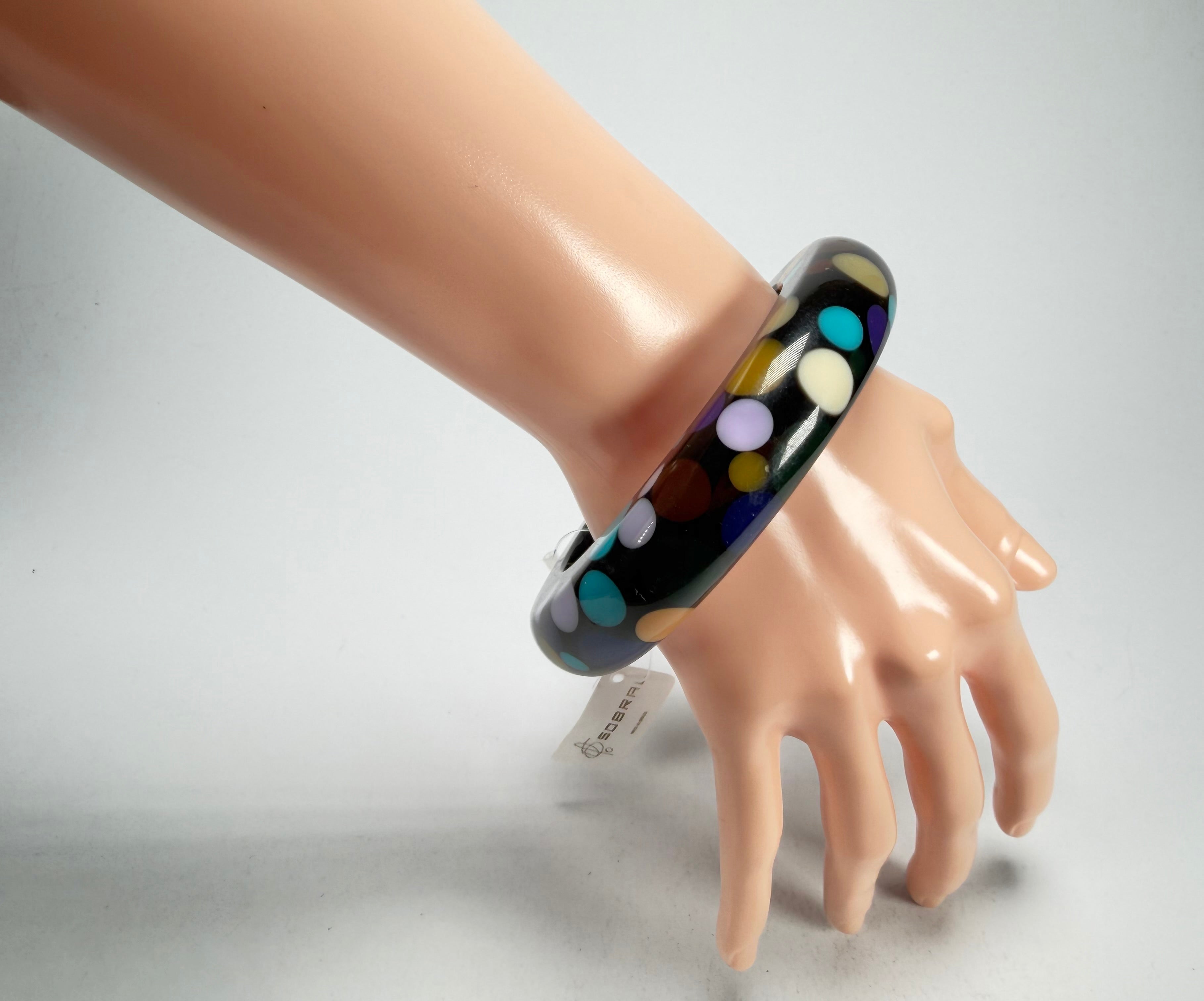 Jackie Brazil "Shinny Spotted" Black & Mix Spots Solid Round Resin 1.7cm Bangle ( B1726 )