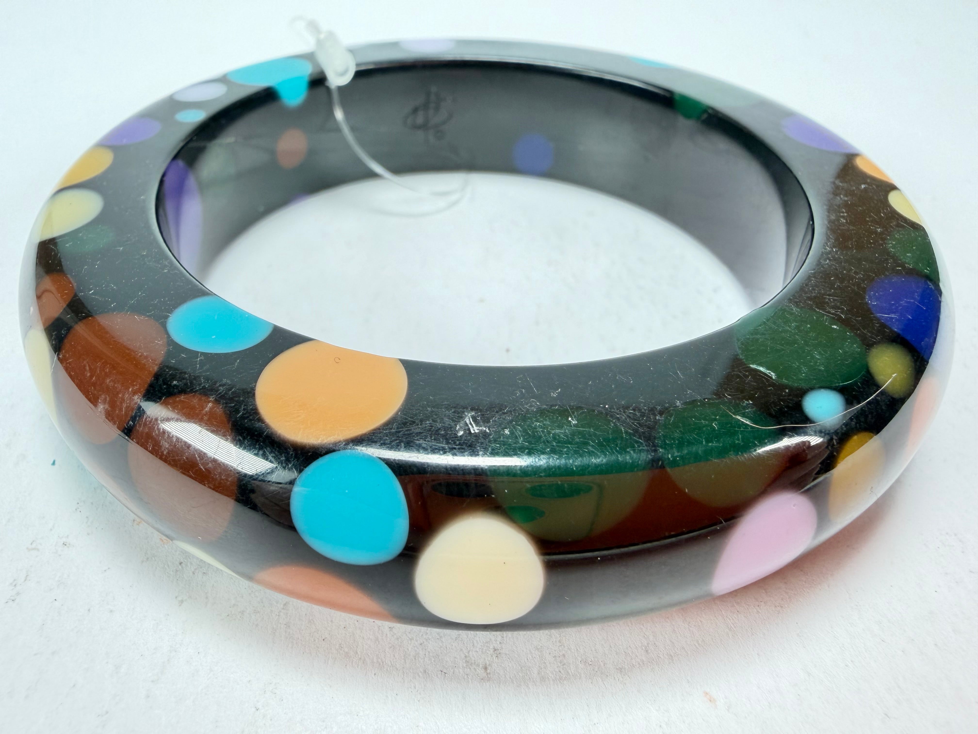 Jackie Brazil "Shinny Spotted" Black & Mix Spots Solid Round Resin 1.7cm Bangle ( B1726 )