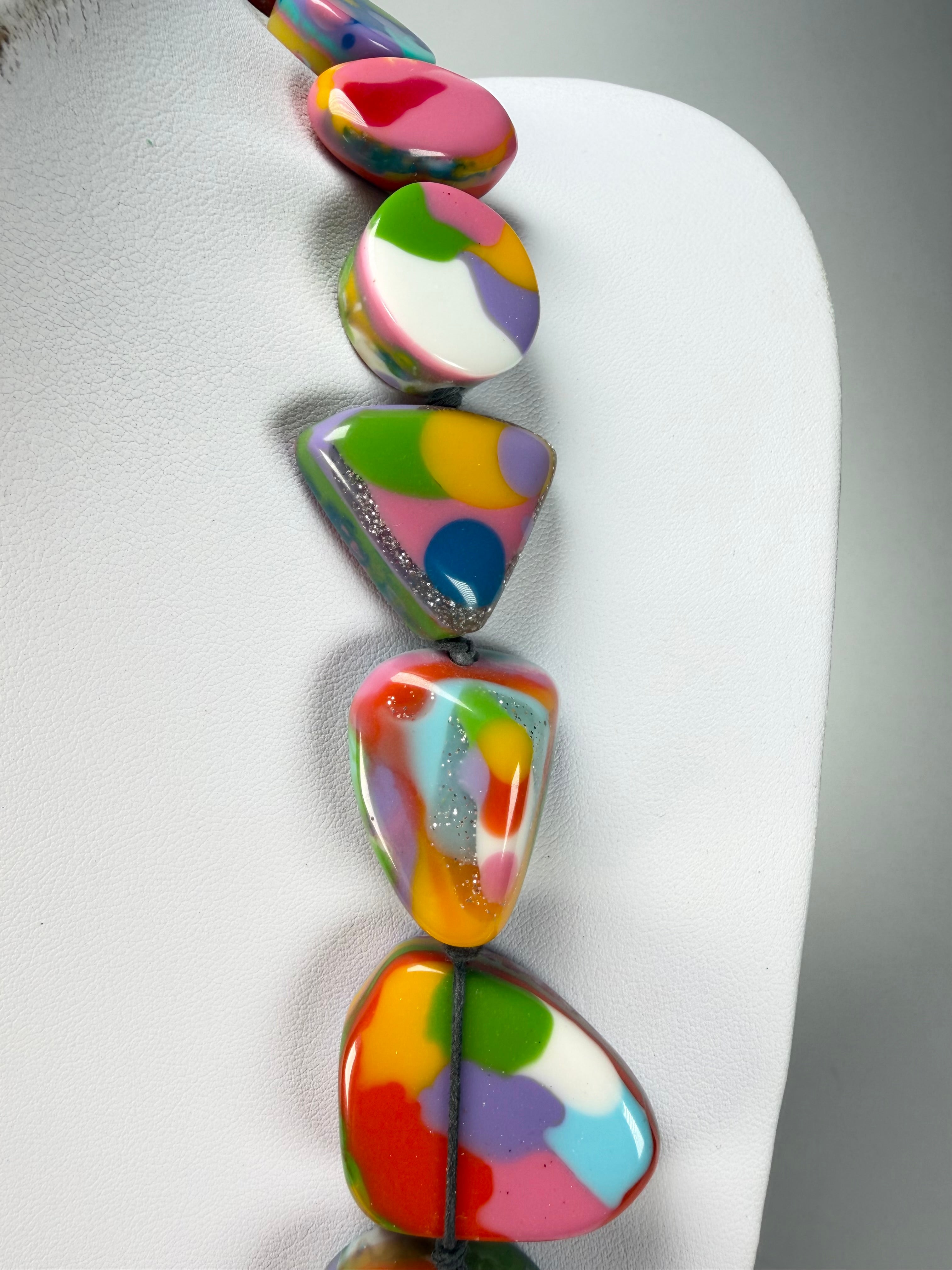 Jackie Brazil "Indiana" Kandinsky Multi-Bead Medium Resin 70cm Necklace ( N0033 )