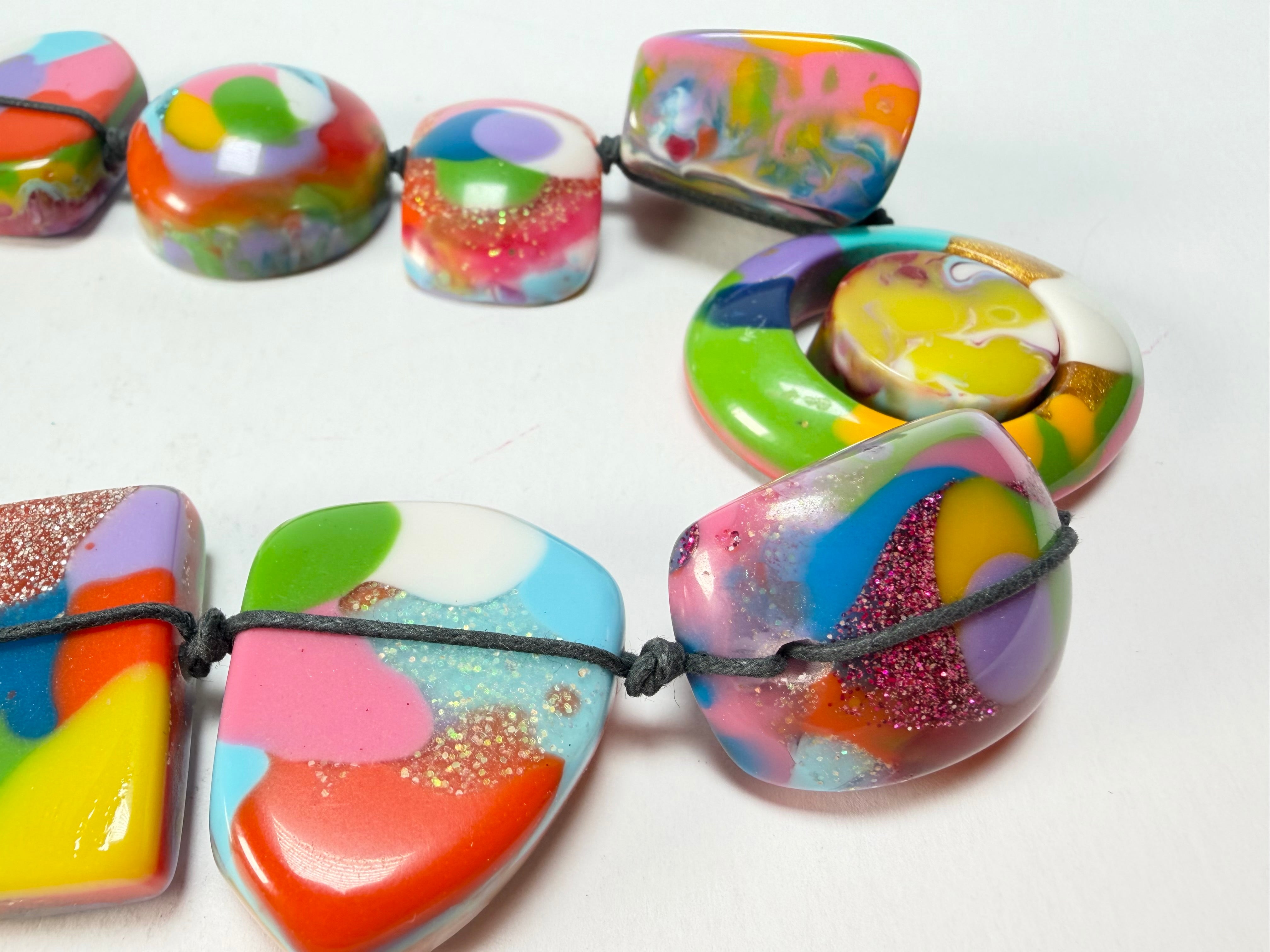 Jackie Brazil "Indiana" Kandinsky Multi-Bead Medium Resin 70cm Necklace ( N0033 )