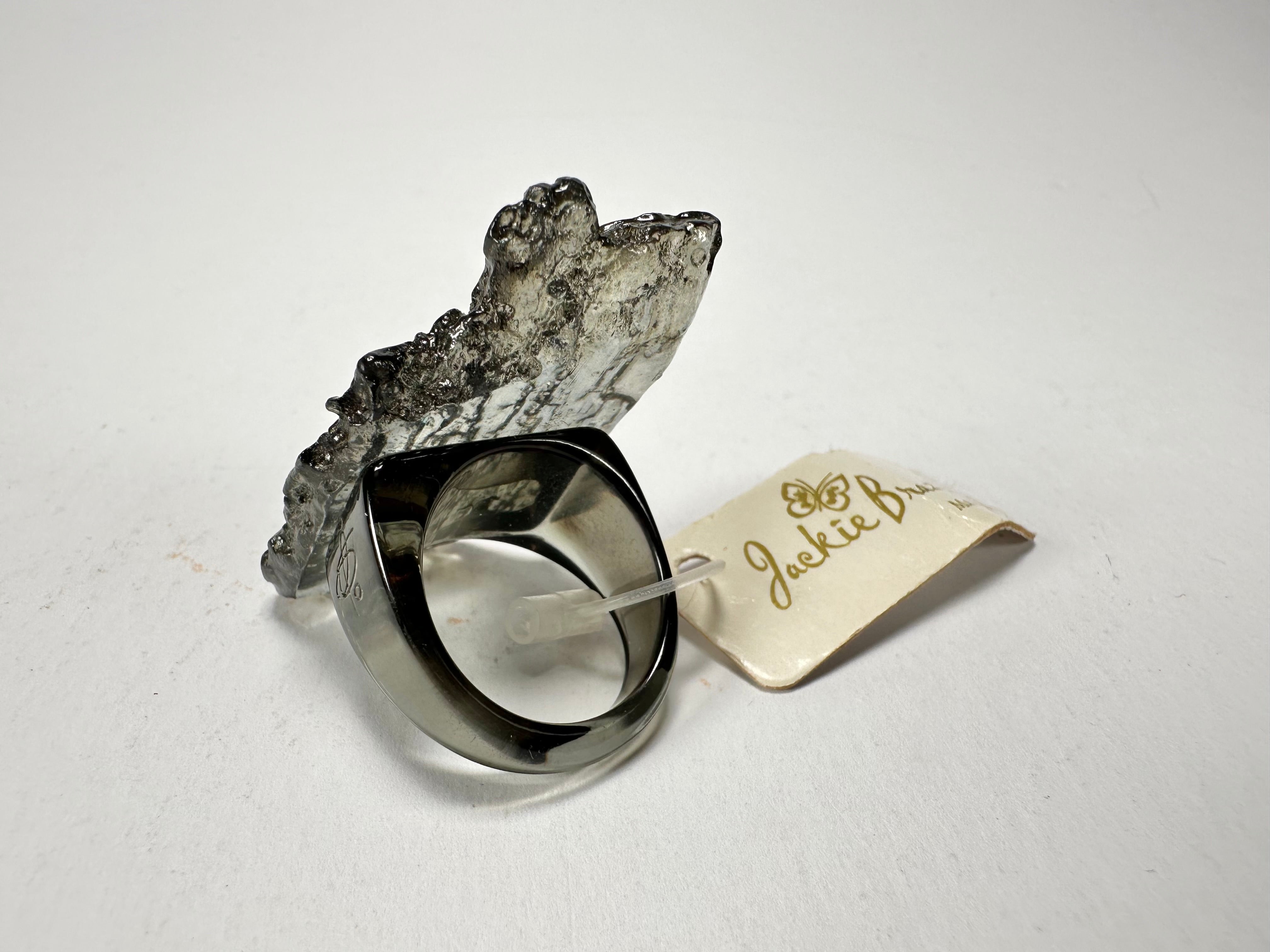 Jackie Brazil "Smoked Crystal" Charcoal Resin Ring ( R2782 ) UK O / USA 7