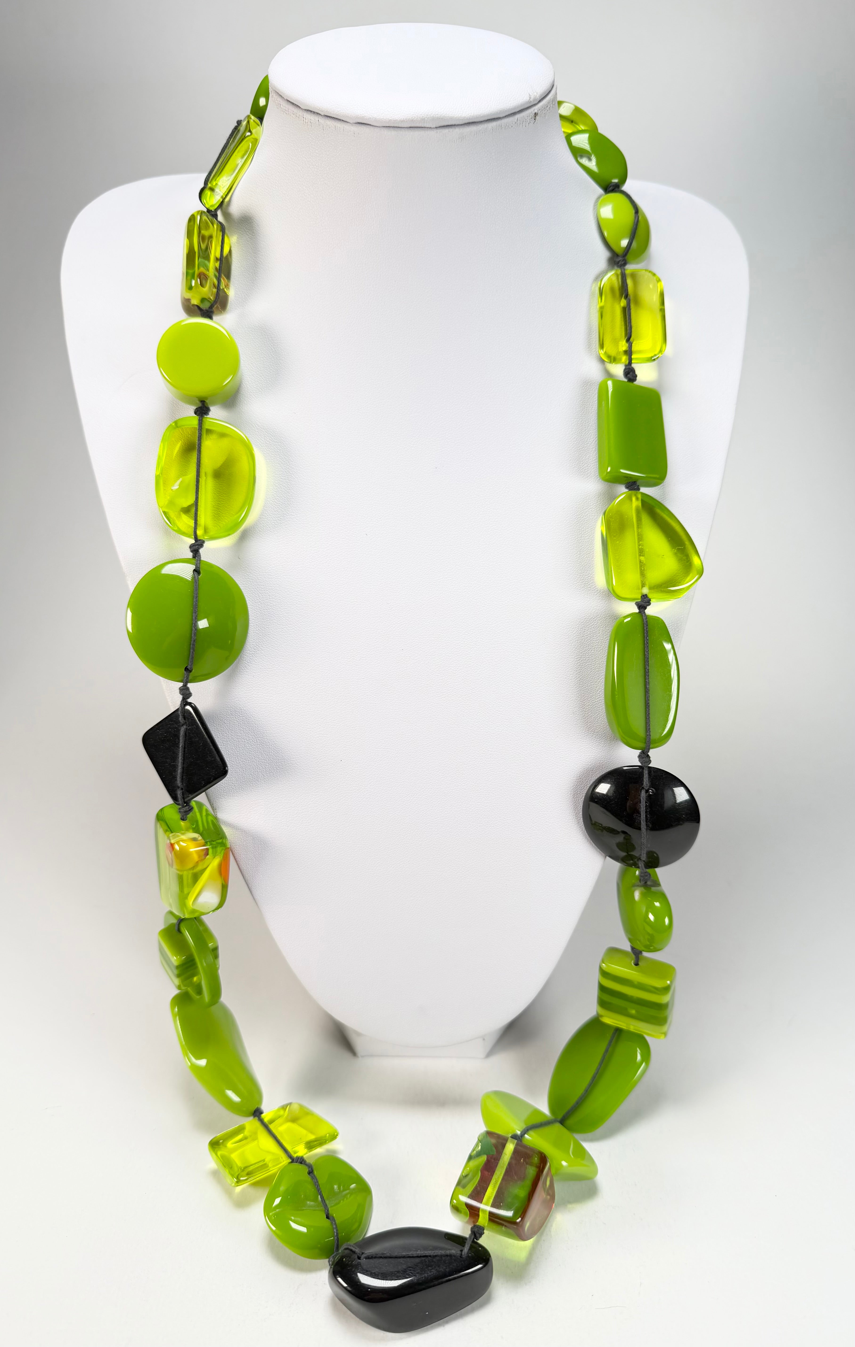 Jackie Brazil "Indiana" Green Mix Multi-Bead Long Resin 110cm Necklace ( N0038 )