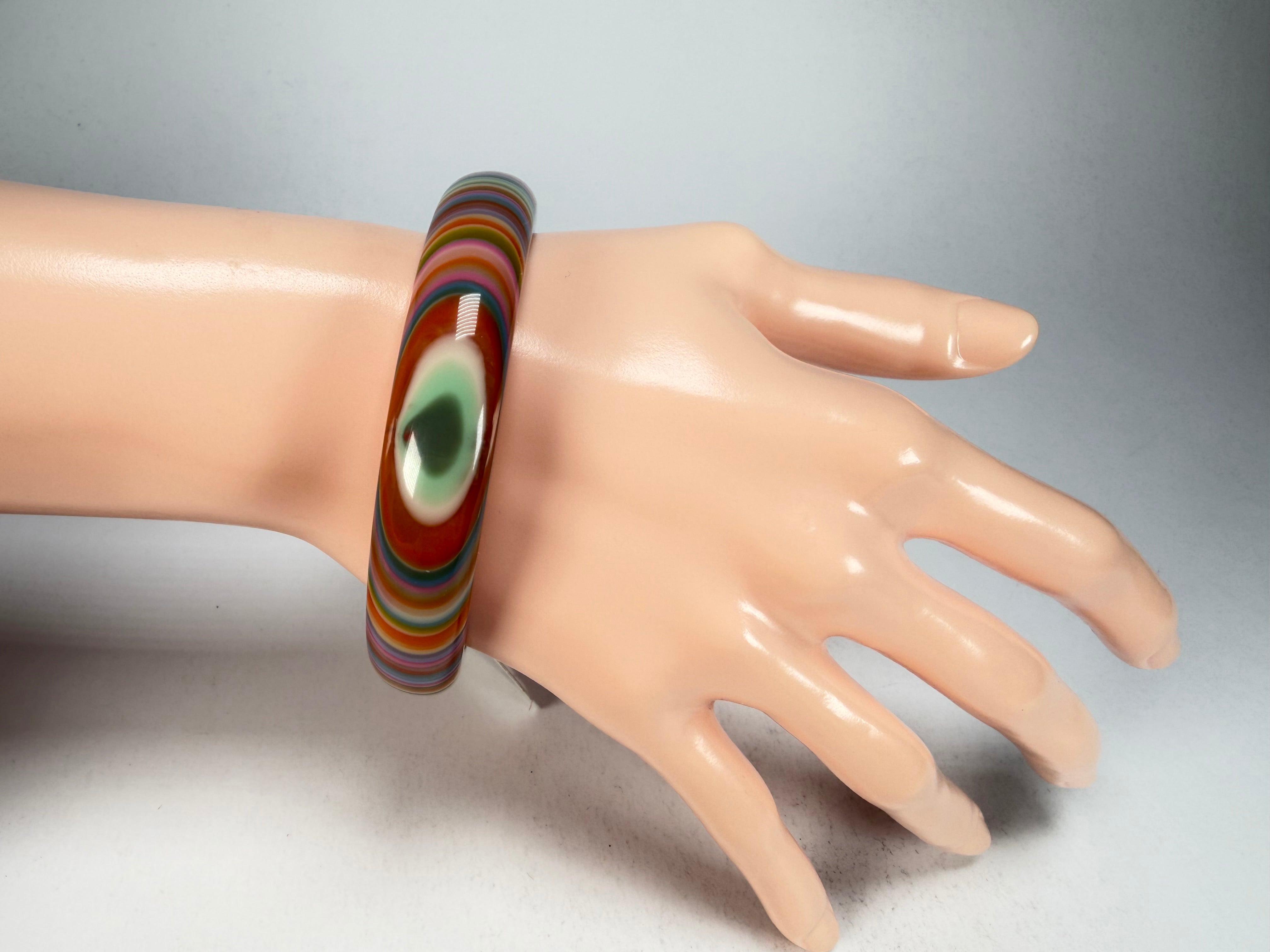 Jackie Brazil "Thin Cat Eye" Liquorice Allsorts with Cat Eye Spring Colour 1.3cm Resin Bangle ( B1151 )