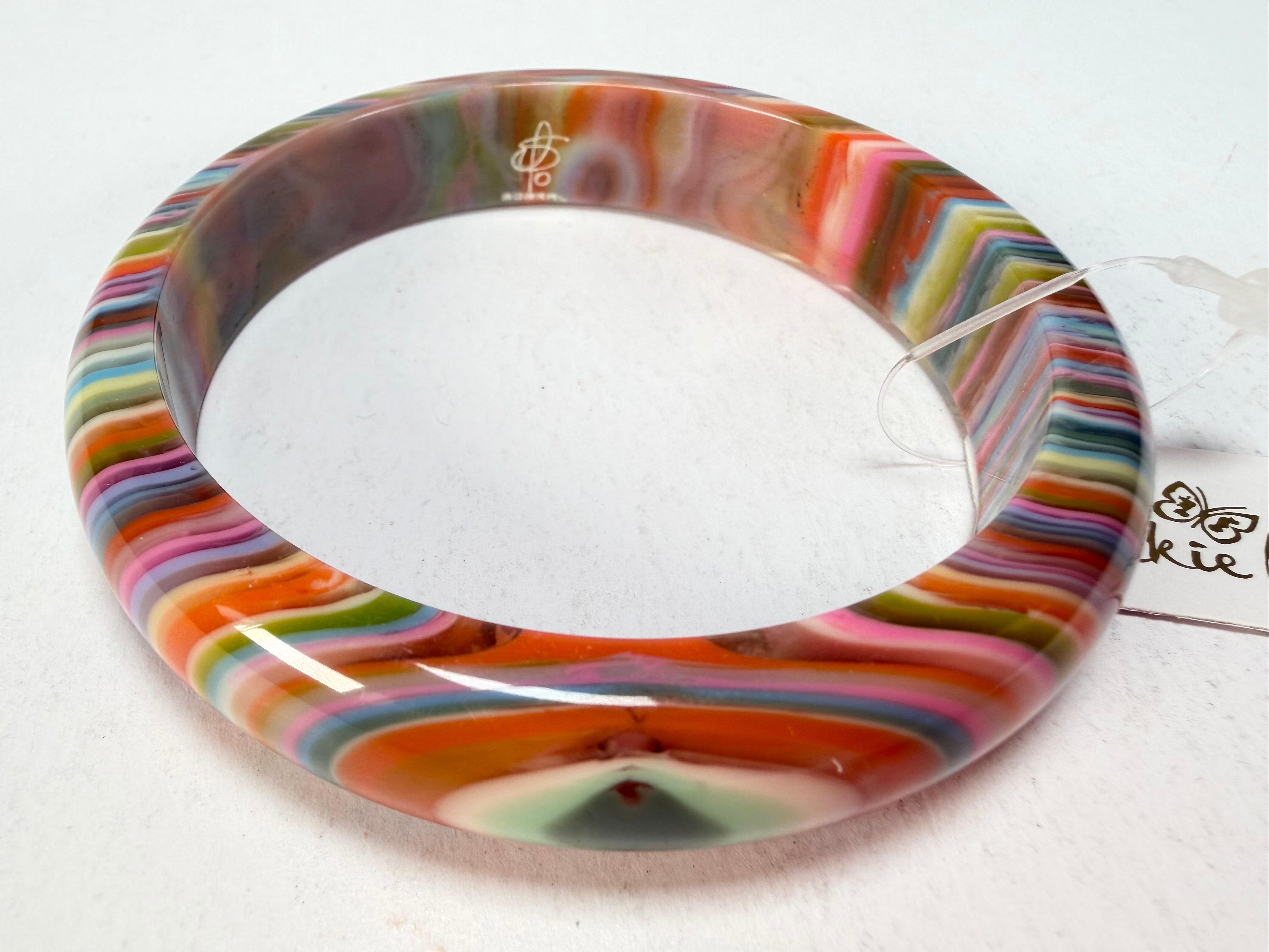 Jackie Brazil "Thin Cat Eye" Liquorice Allsorts with Cat Eye Spring Colour 1.3cm Resin Bangle ( B1151 )