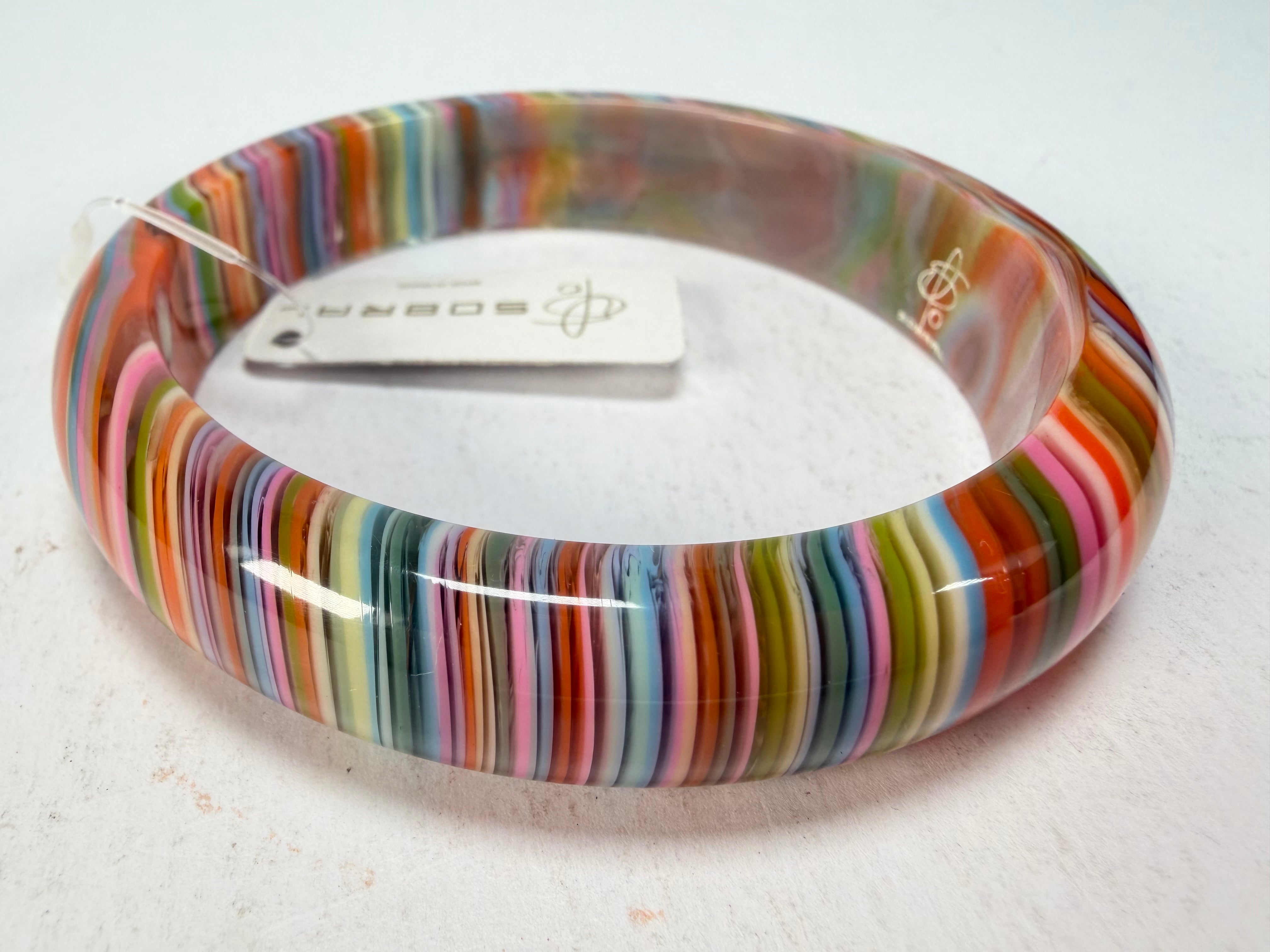 Jackie Brazil "Thin Cat Eye" Liquorice Allsorts with Cat Eye Spring Colour 1.3cm Resin Bangle ( B1151 )