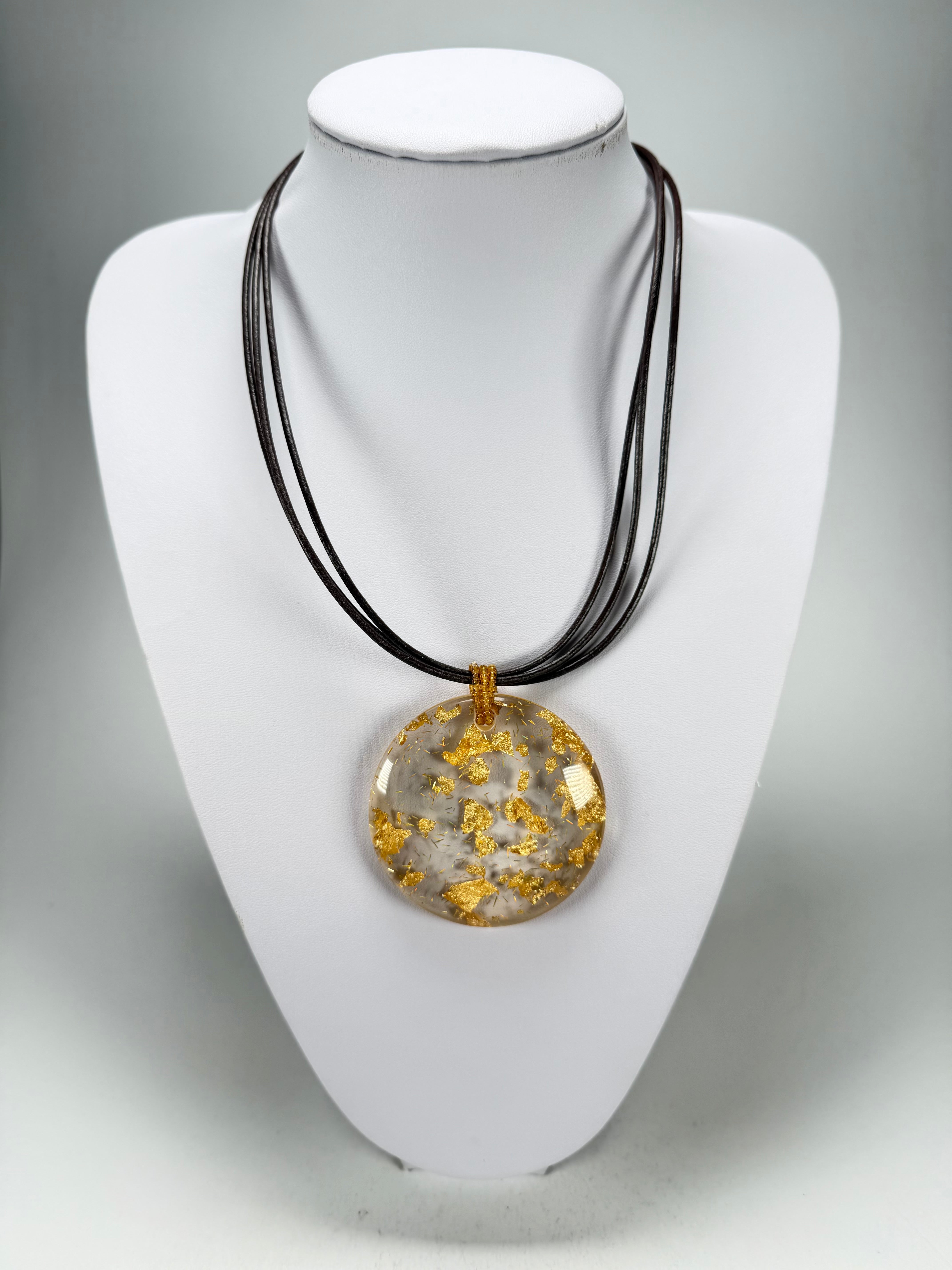 Jackie Brazil "Gold Flakes" Large Disk On Three Cords Resin Necklace ( N3800 )