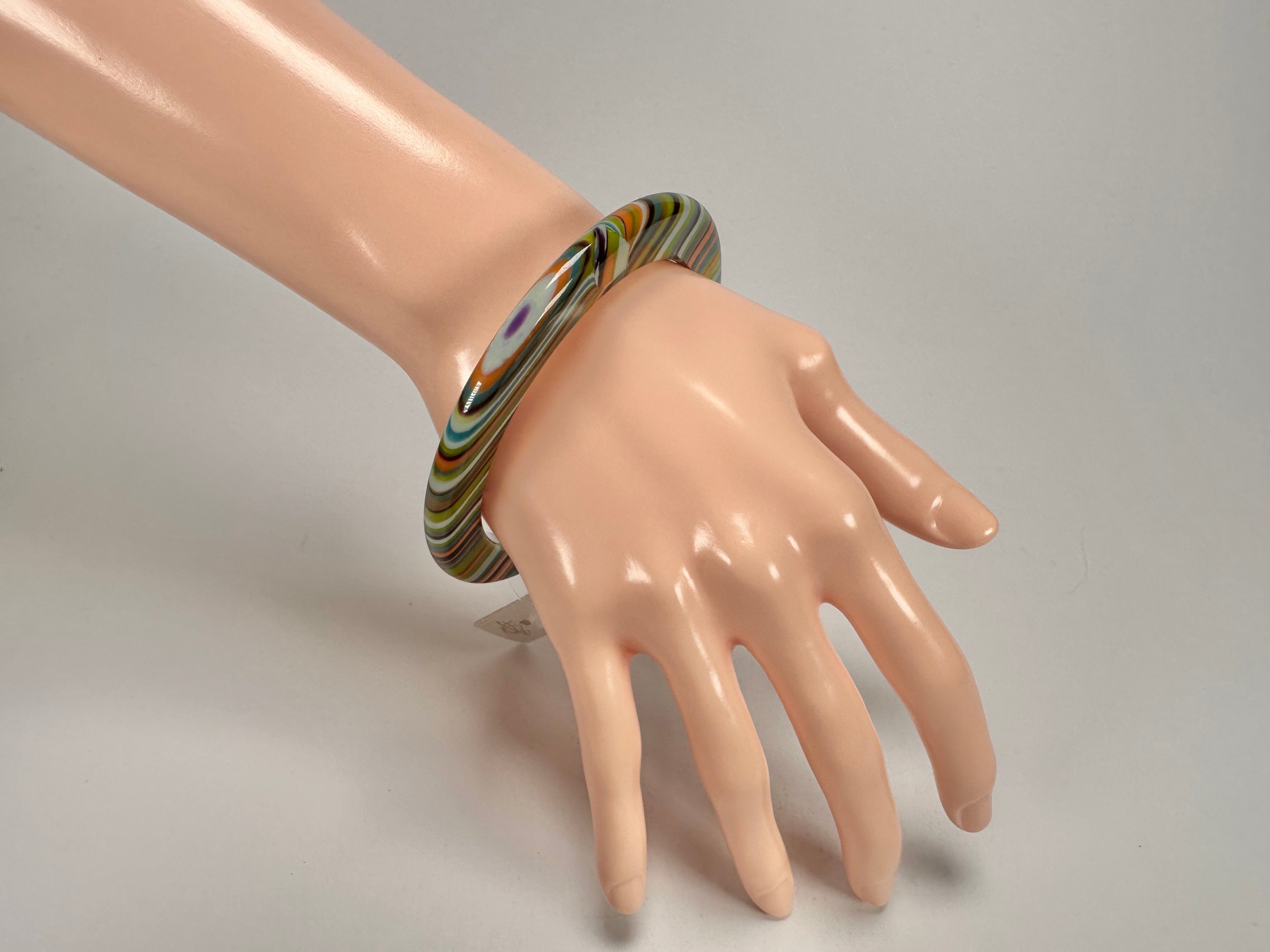Jackie Brazil "Olympic Circles" Liquorice Allsorts Winter Colour 0.5cm Resin Bangle ( B2336 )